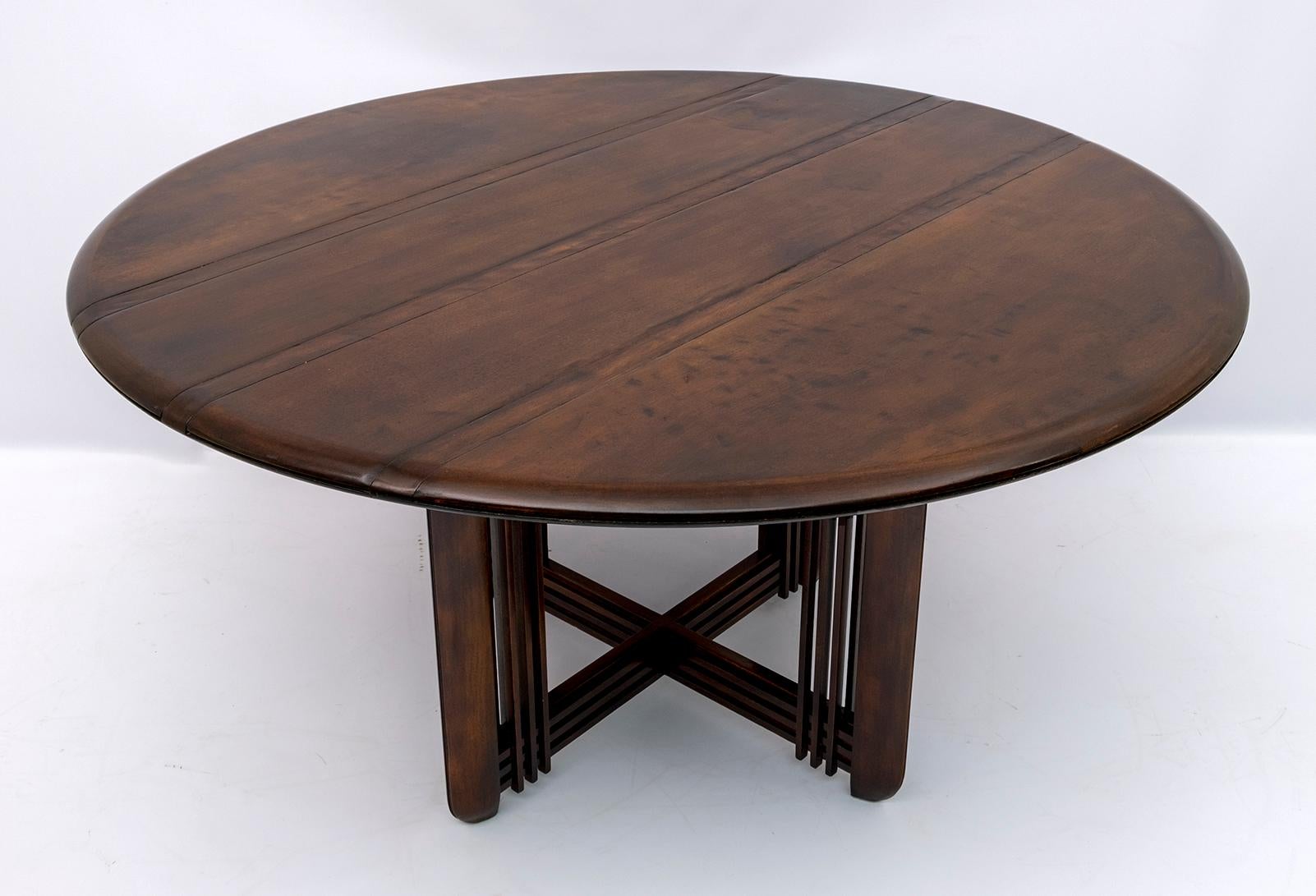 Late 20th Century Giorgetti Italian Round Dinning Table 