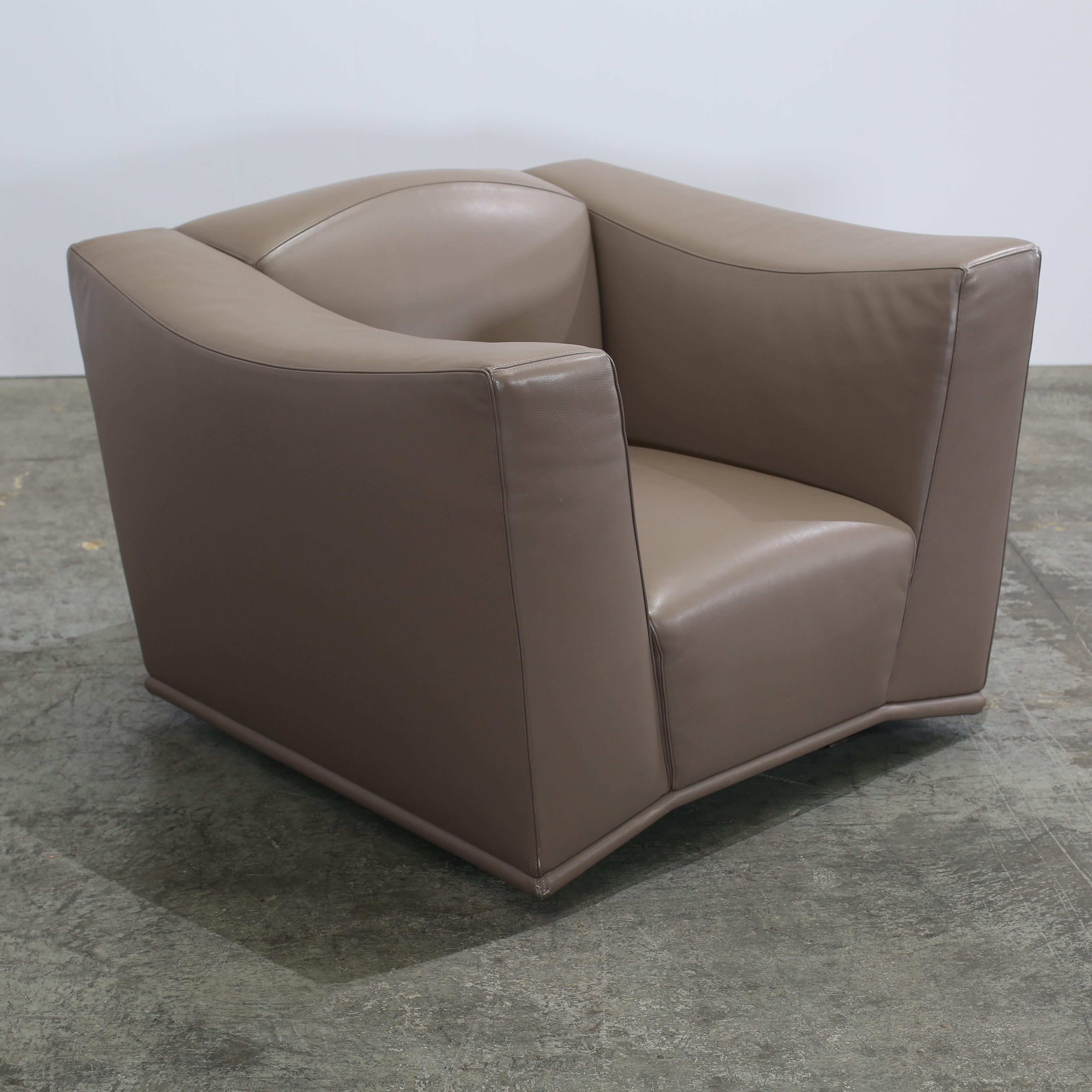 Italiano Poltrona in pelle Giorgetti in vendita