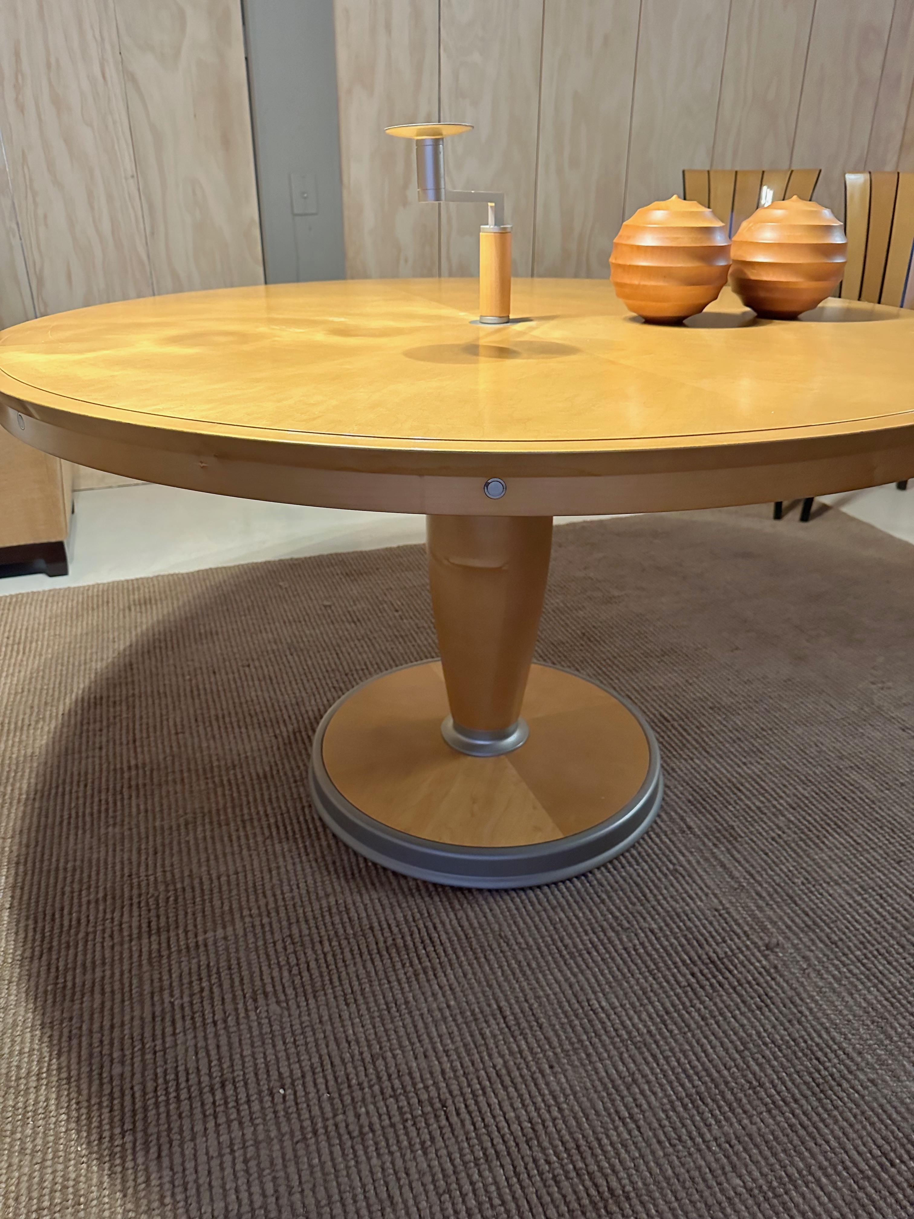 Modern Giorgetti maple round dining table by Chi Wing Lo  (extendable round)