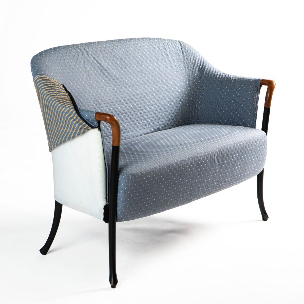 Italian Giorgetti Progetti Sofa by Umberto Asnago, Italy For Sale