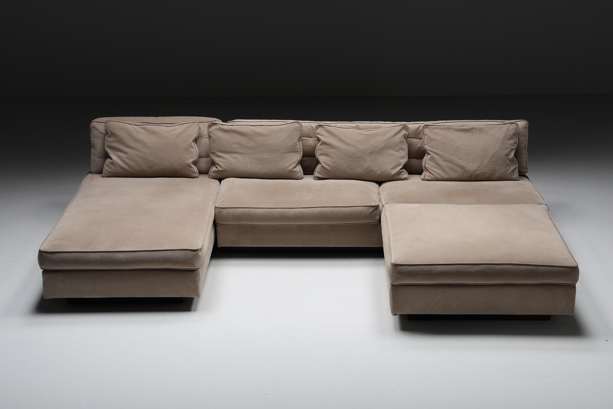 Late 20th Century Giorgetti Royal Sofa by Antonello Mosca, Italy, 1970s For Sale