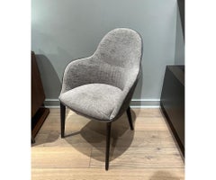 Silla Giorgetti Selene diseñada por Robert Lazzeroni