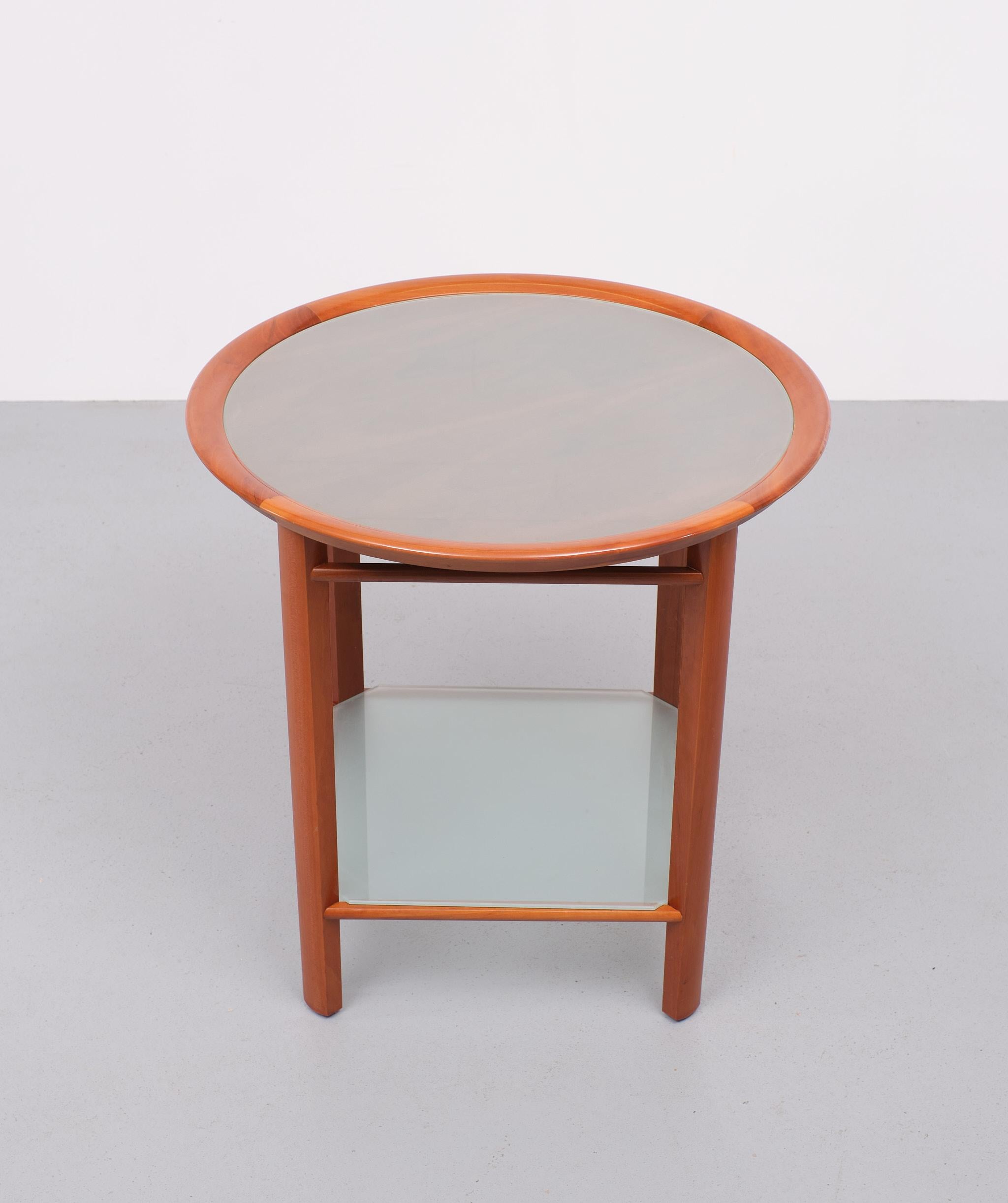 Italian Giorgetti Side Table, 1980s, Italy  For Sale