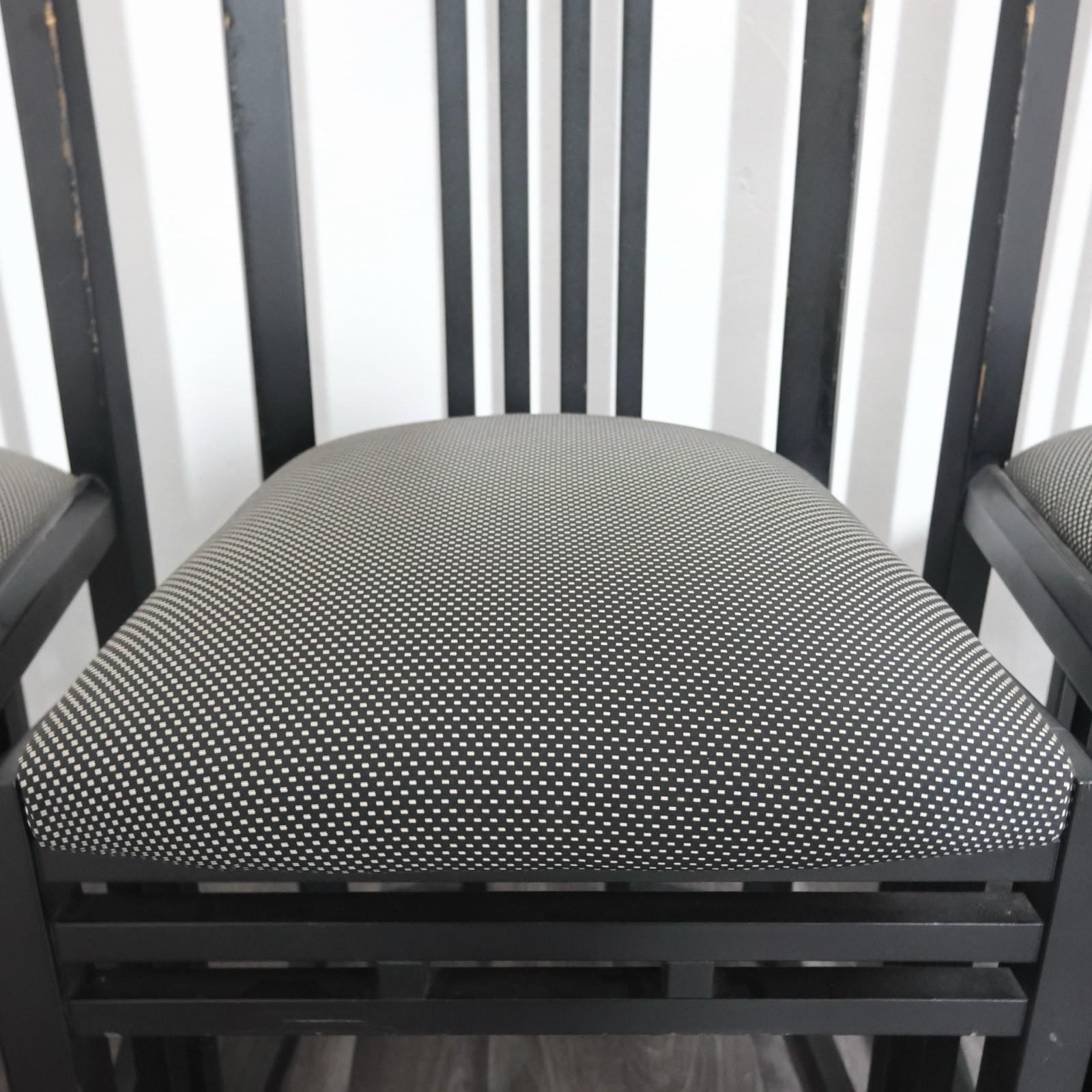 Fine XX secolo Giorgetti Tris Sedie Tronetto in Legno 1970's Design Modernariato in vendita