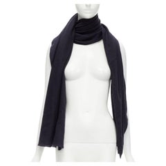 GIORGIO ARMANI sciarpa a mezzaluna in 100% cachemire nero morbido