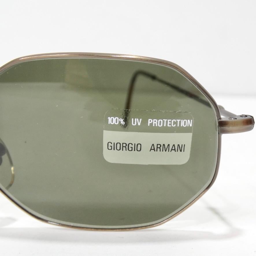 Gris Giorgio Armani 1990 Lunettes de soleil or en vente