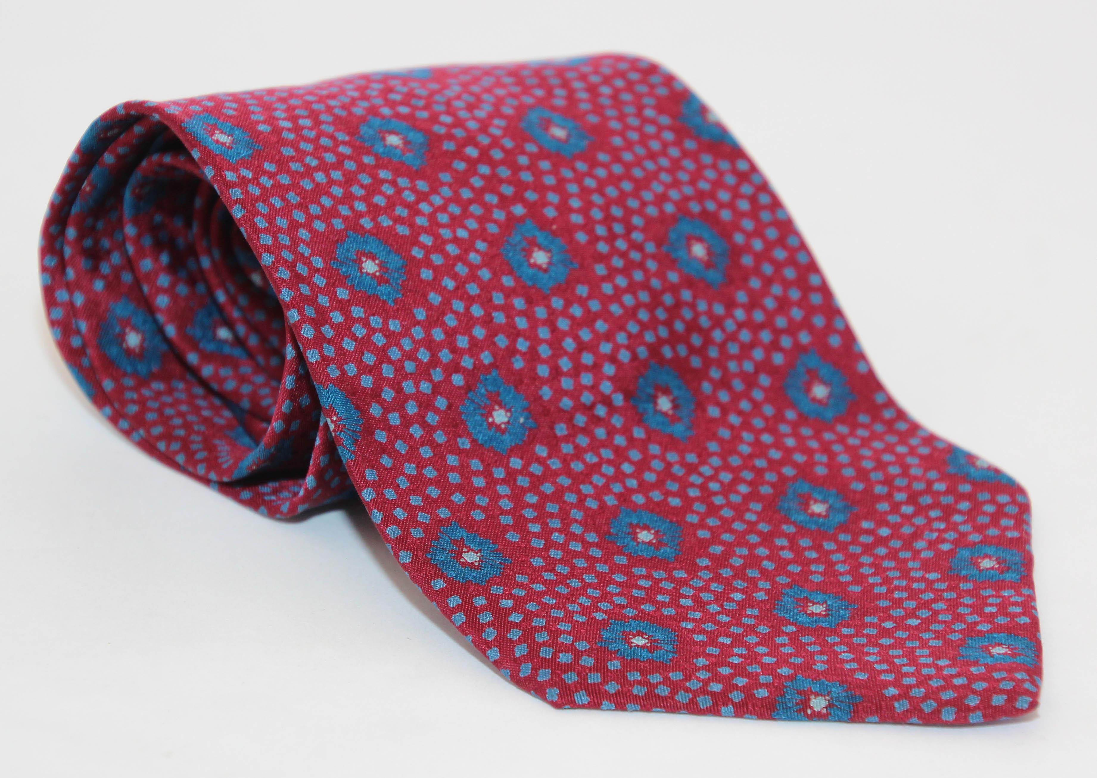 GIORGIO ARMANI Cravate en soie abstraite fabriquée en Italie en vente 5