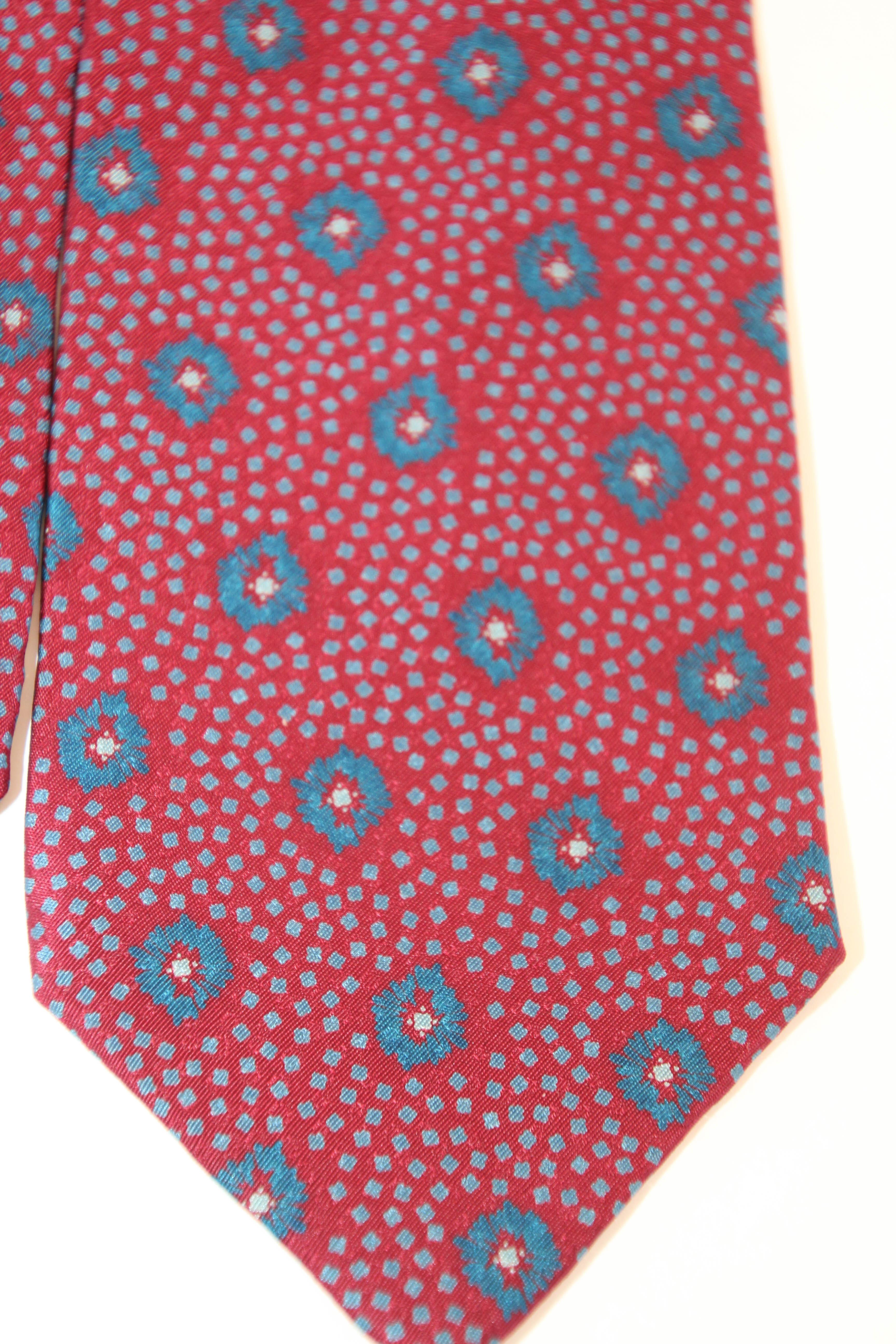 GIORGIO ARMANI Cravate en soie abstraite fabriquée en Italie en vente 3