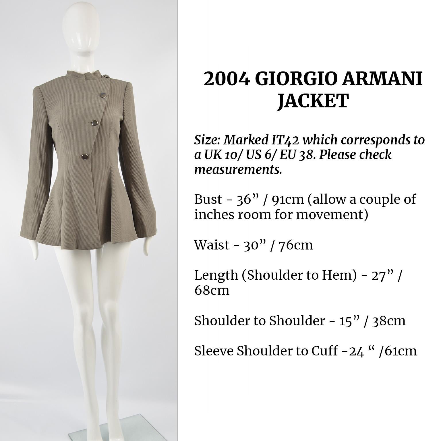 Giorgio Armani Architectural Wide Cut Sleeve Futuristic Jacket, Fall 2004 For Sale 6