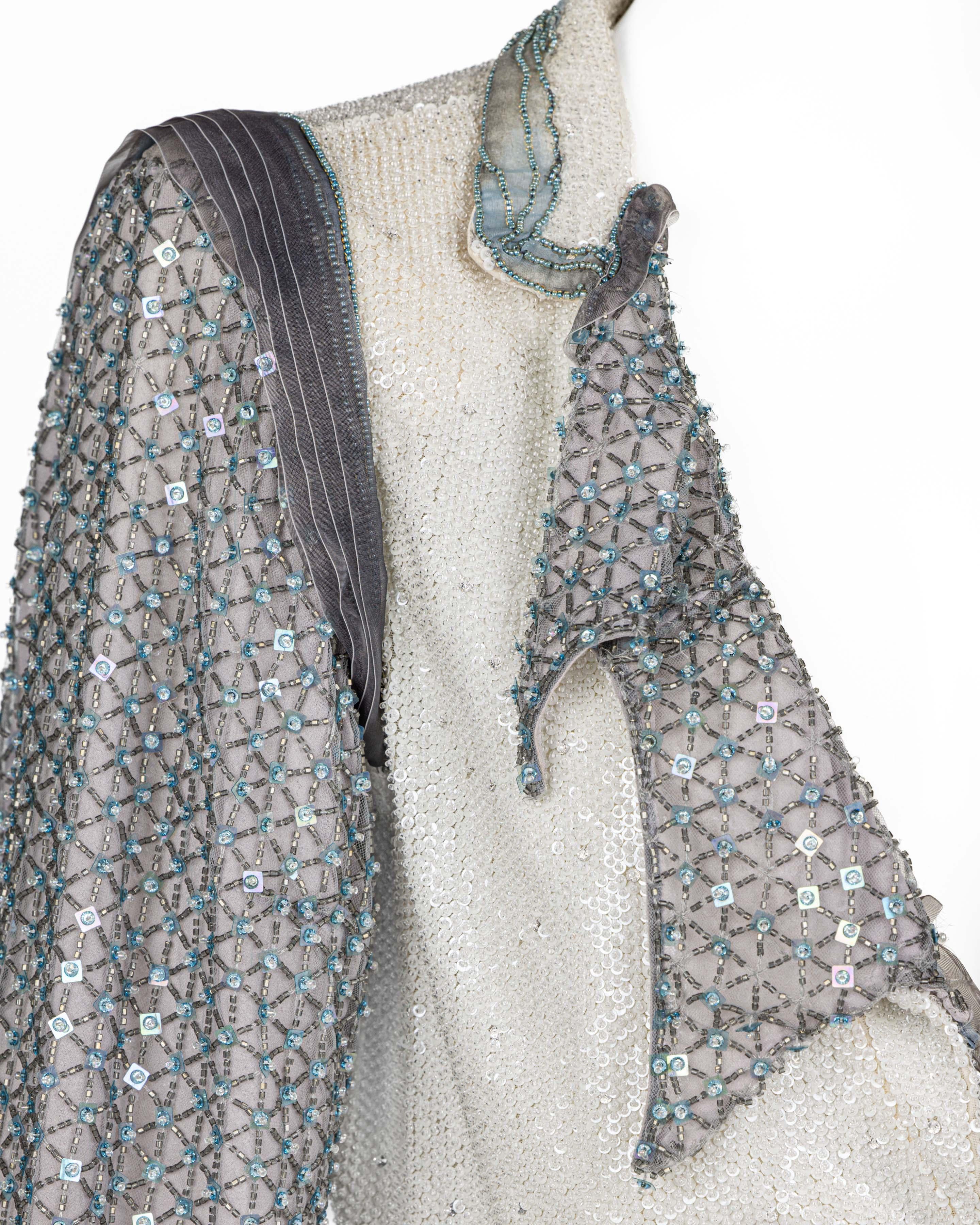 Giorgio Armani - Veste avec perles, cristaux et paillettes en vente 3