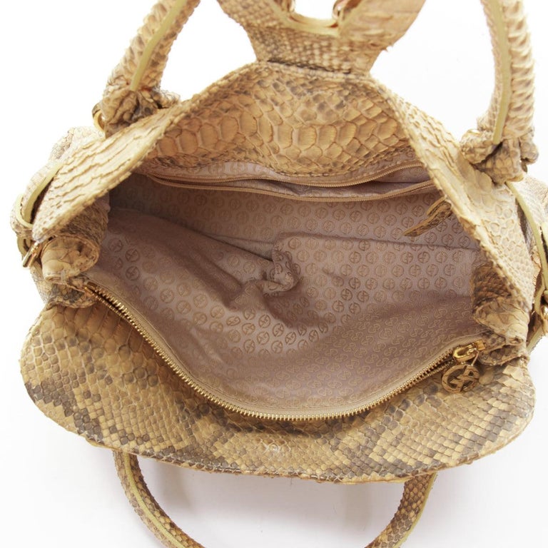 GIORGIO ARMANI borsa in pelle scamosciata beige con fibbia dorata