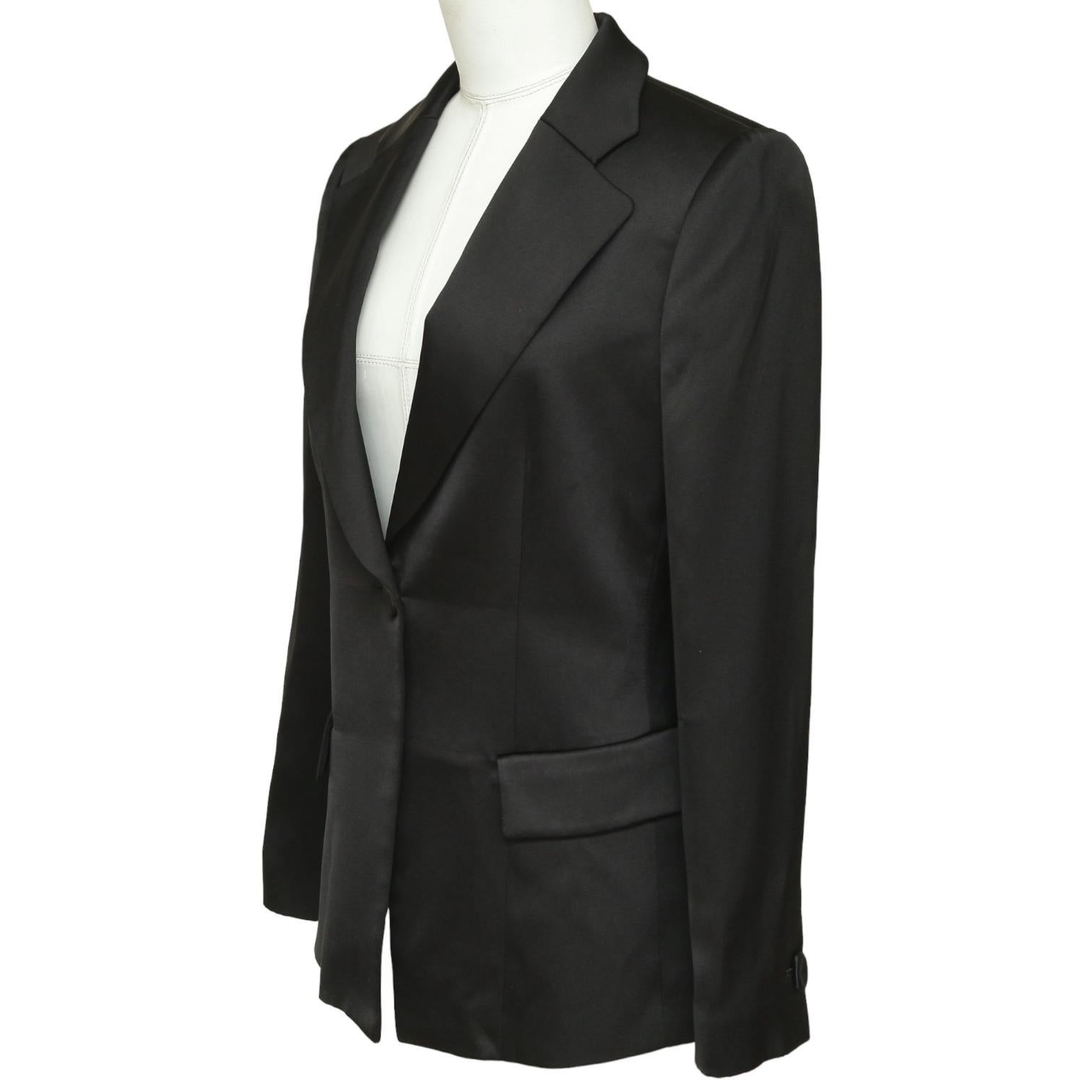 Noir Giorgio Armani Black Blazer Jacket Coat Button Long Sleeve Silk Clothing Sz 40 en vente