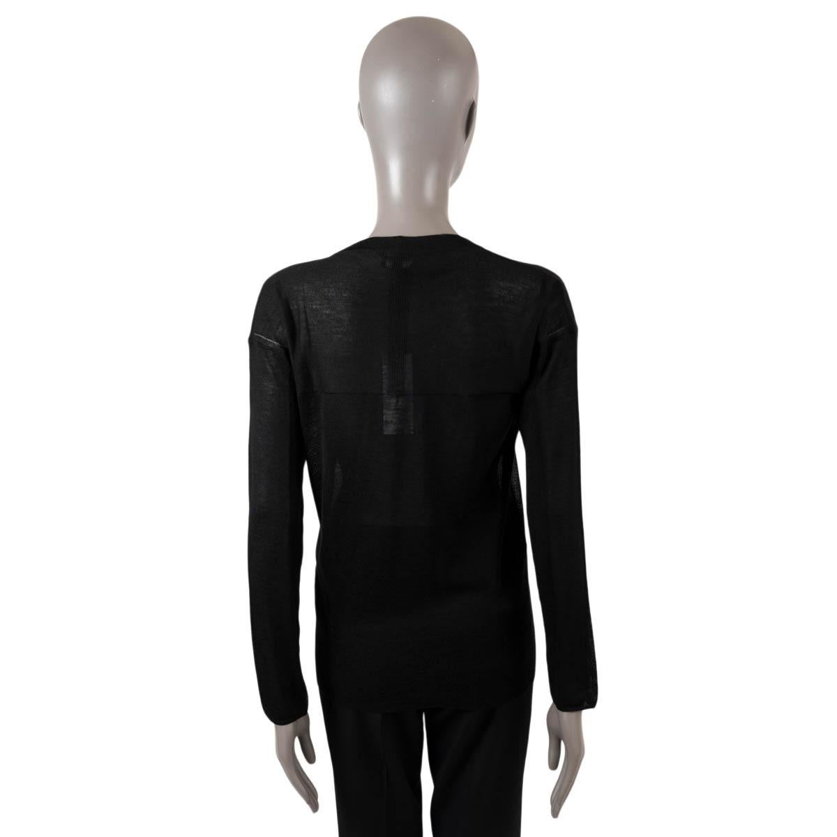 GIORGIO ARMANI black cashmere SHEER Crewneck Sweater 42 M In Excellent Condition For Sale In Zürich, CH