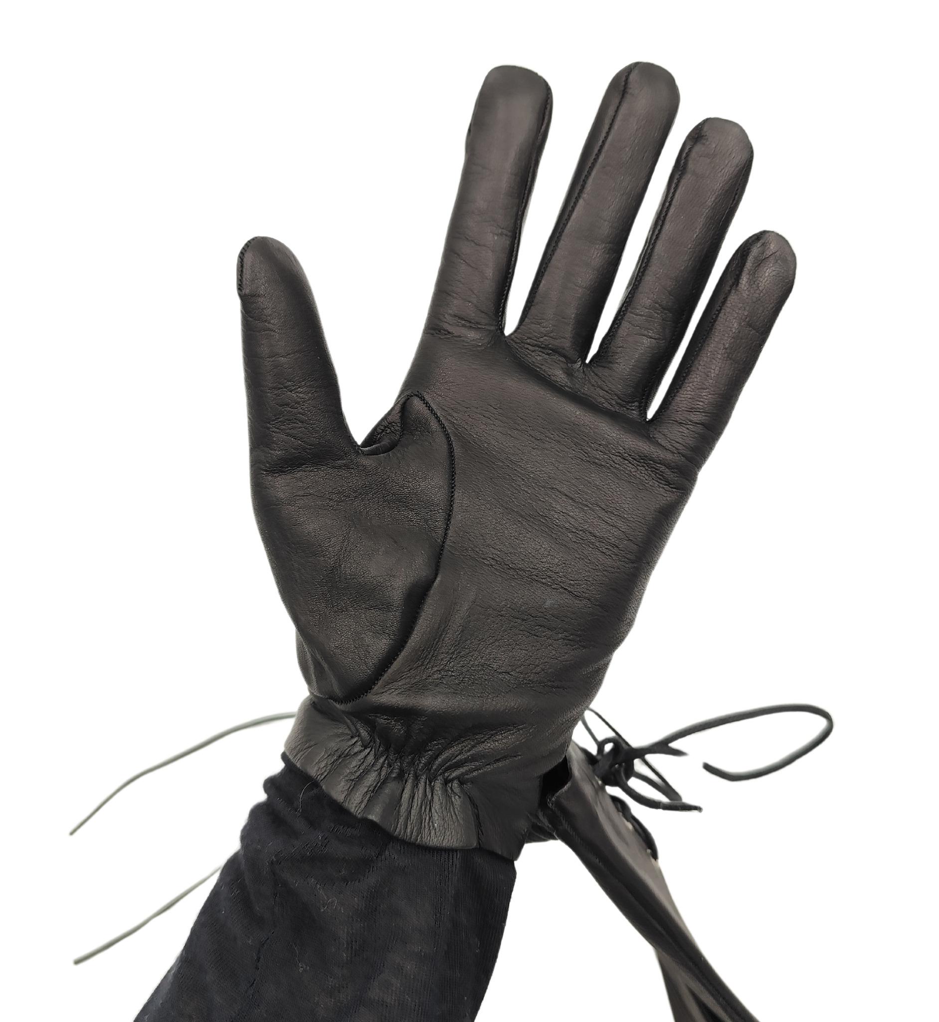 Giorgio Armani black leather corset gloves In Good Condition For Sale In Milano, IT