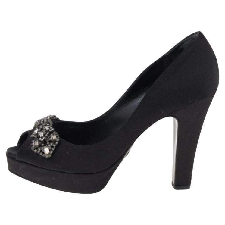Giorgio Armani Negro Satén Cristal Embellished Peep Toe Plataforma Bombas Tamaño 36