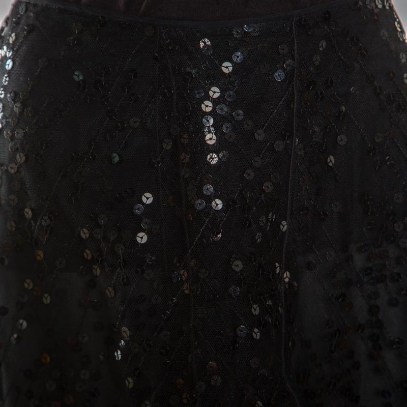 Giorgio Armani Black Sequined Layered Tulle Skirt M In Good Condition In Dubai, Al Qouz 2