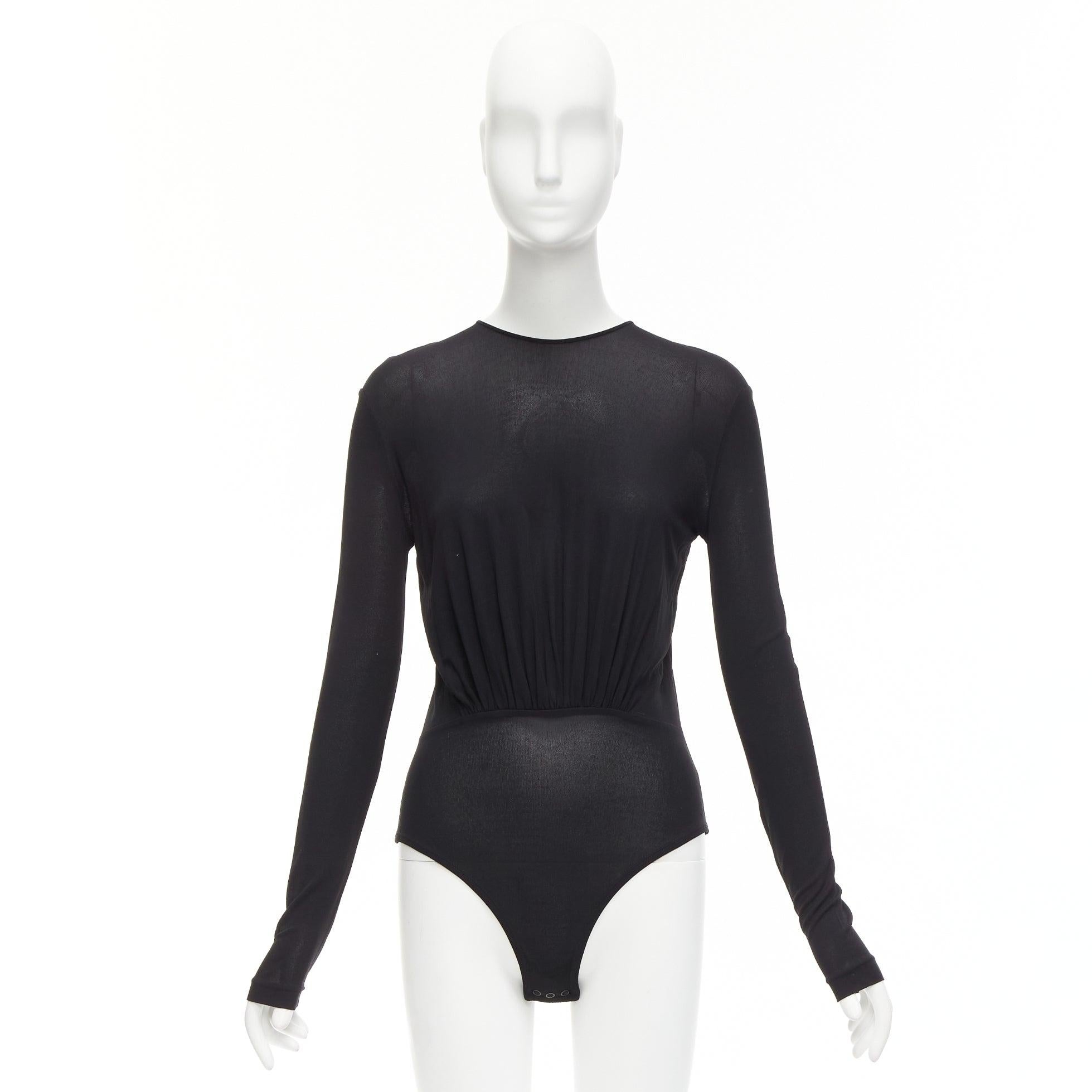 GIORGIO ARMANI nero in viscosa con arricciatura in vita e girocollo a maniche lunghe IT38 XS in vendita 4