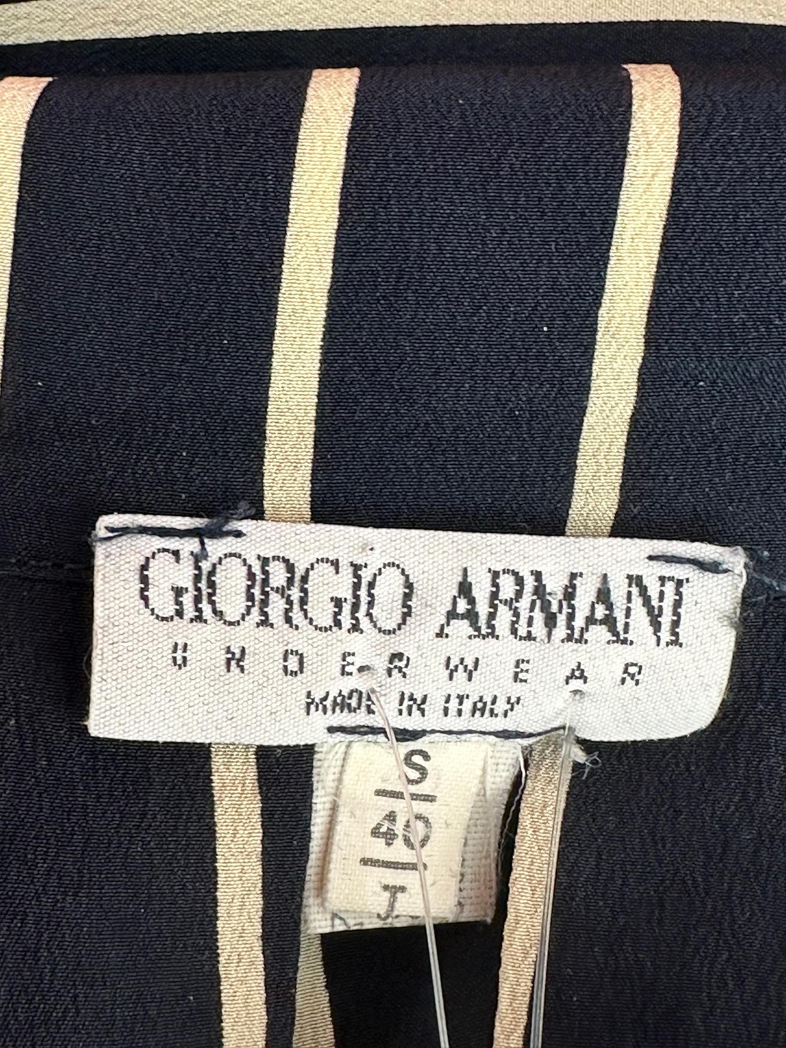 Giorgio Armani Black & White Stripe Silk Crepe Kimono Sleeve Wrap Robe 40 7