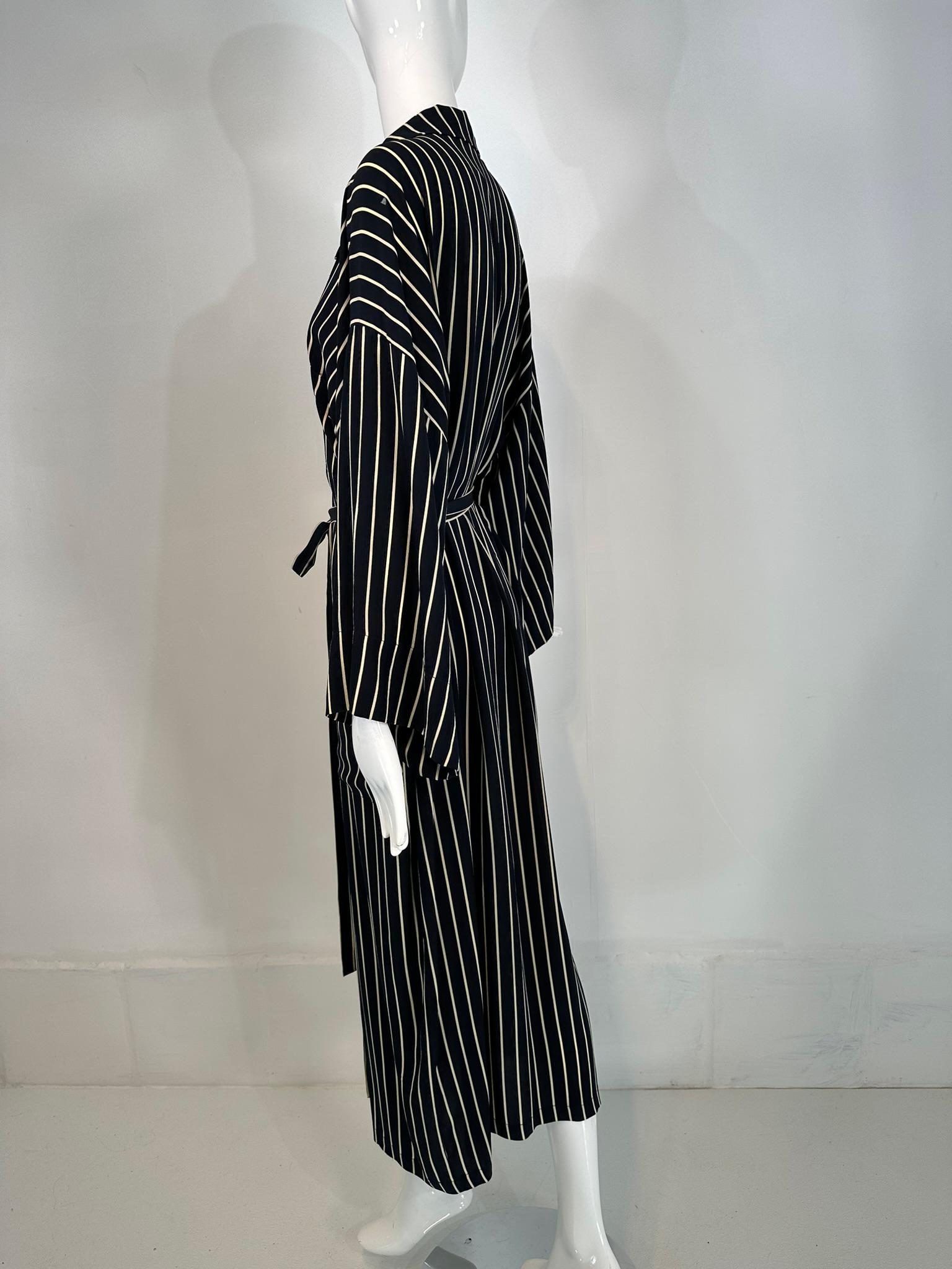 Giorgio Armani Black & White Stripe Silk Crepe Kimono Sleeve Wrap Robe 40 4