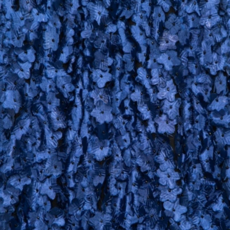 Giorgio Armani Blue - Robe droite en tulle avec applications florales S en vente 1