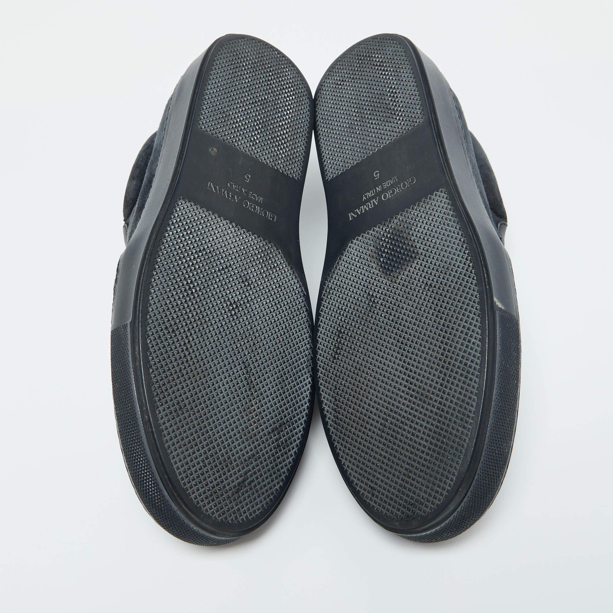 Baskets Giorgio Armani bleu/gris en daim et cuir, taille 39 en vente 1