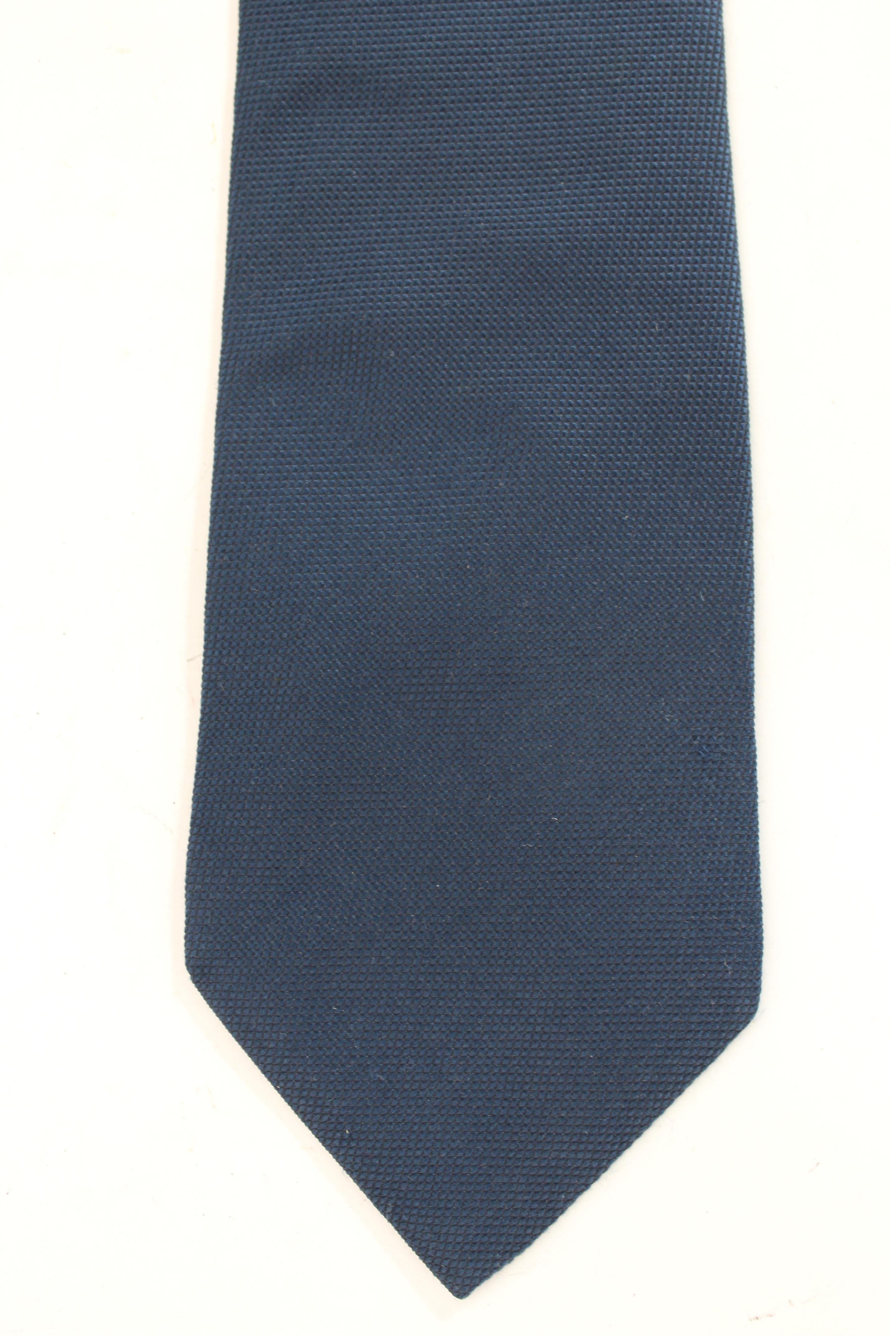 Men's Giorgio Armani Blue Silk Classic Tie For Sale