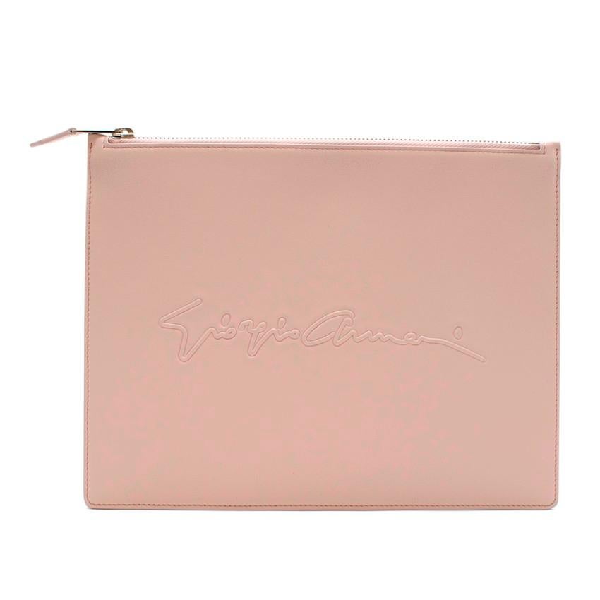 Giorgio Armani Blush Leather Zip Pouch

- Giorgio Armani Embossment 
-  Silver zip hardware
- Canvas lining
- Card holder pockets inside
- Brand new with box
- Soft leather

Fabric Composition:
Calf Skin Leather 

Width:27cm
Height:21cm
Depth: 0.5cm
