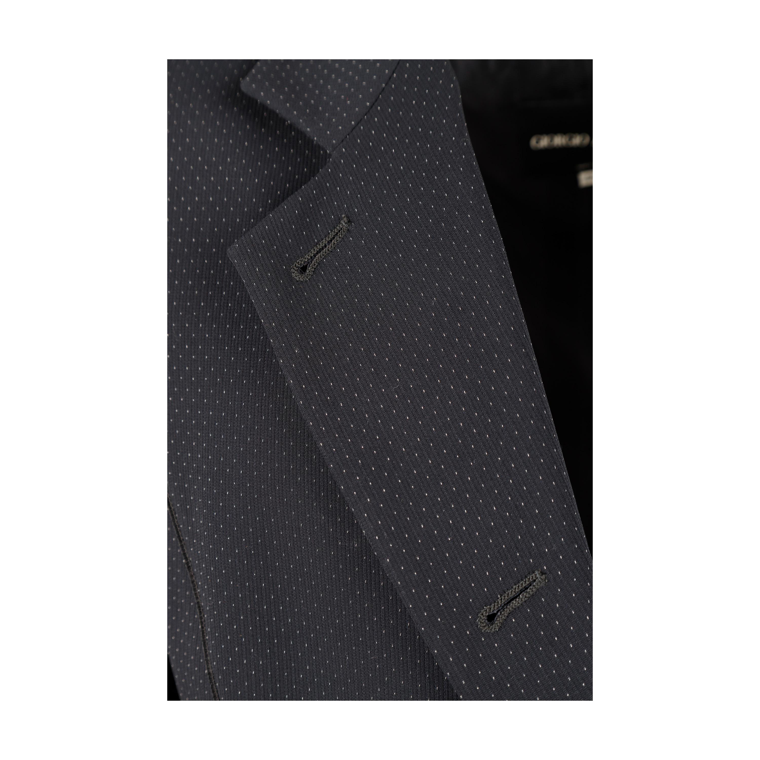 Giorgio Armani Borgo 21 Suit For Sale 4