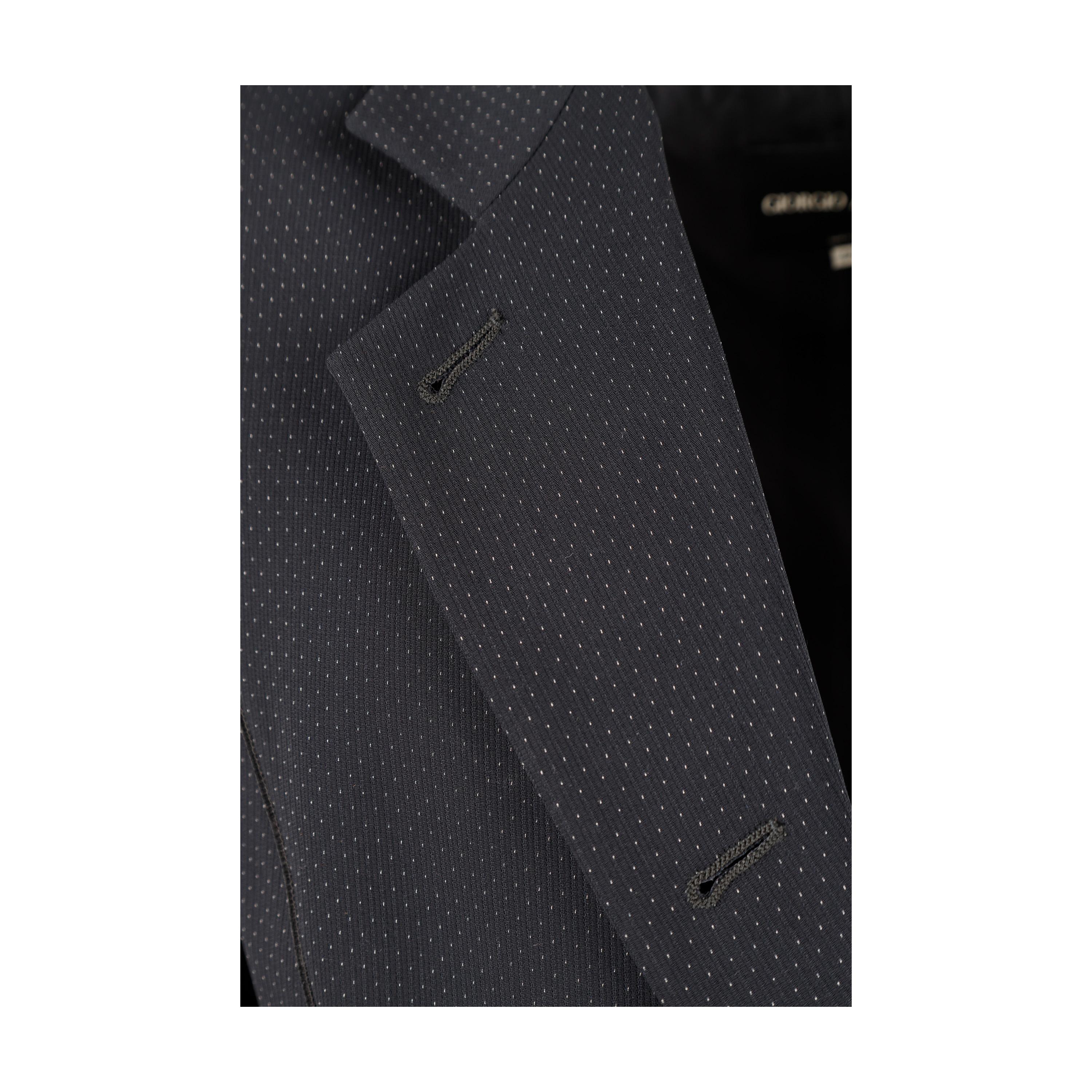 Giorgio Armani Borgo 21 Suit 3