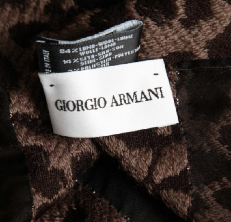 Giorgio Armani Étole en laine et soie à panneaux en jacquard marron Bon état - En vente à Dubai, Al Qouz 2