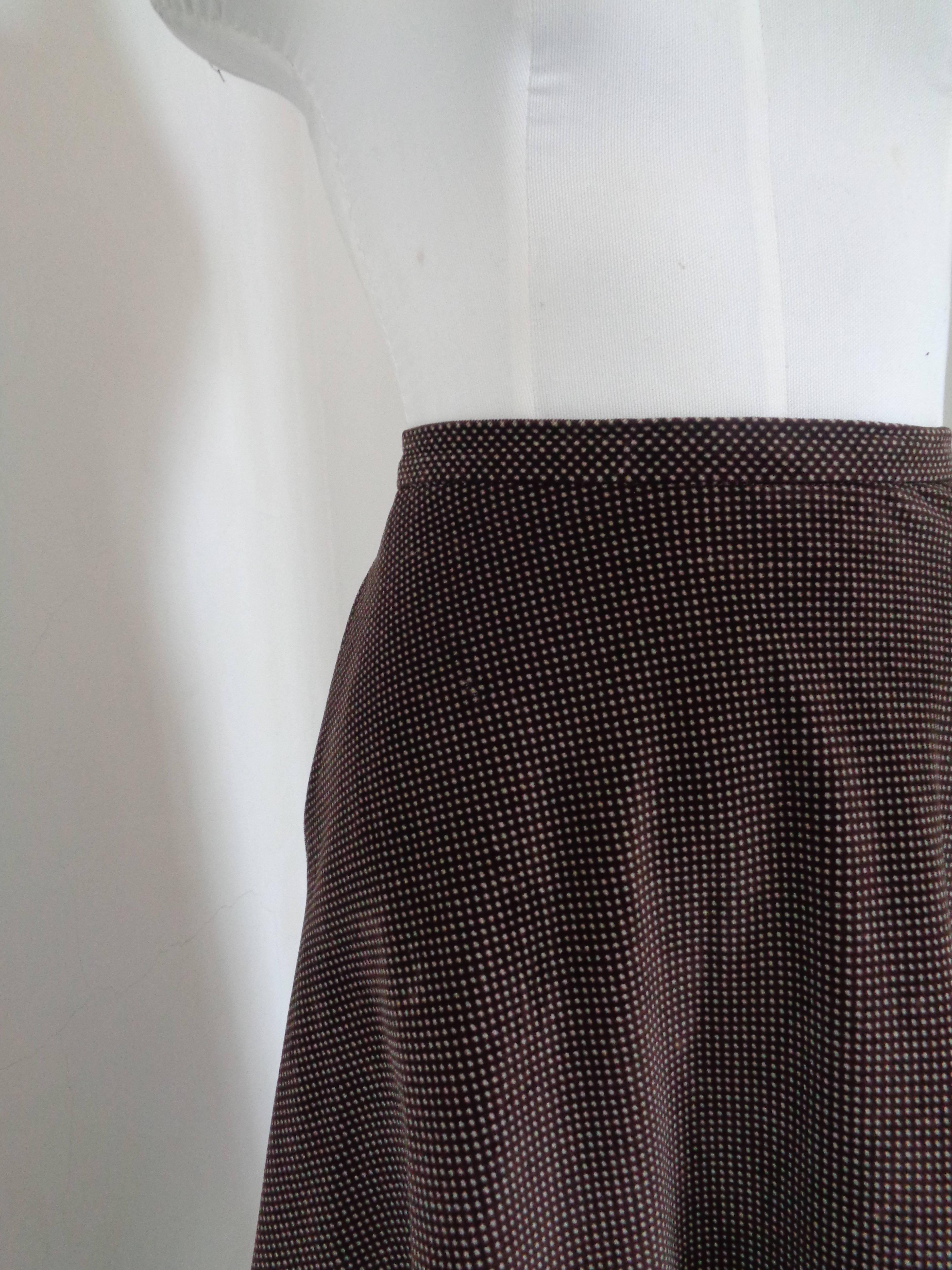 Giorgio Armani Brown white Pois Skirt

Totally made in italy in size S 