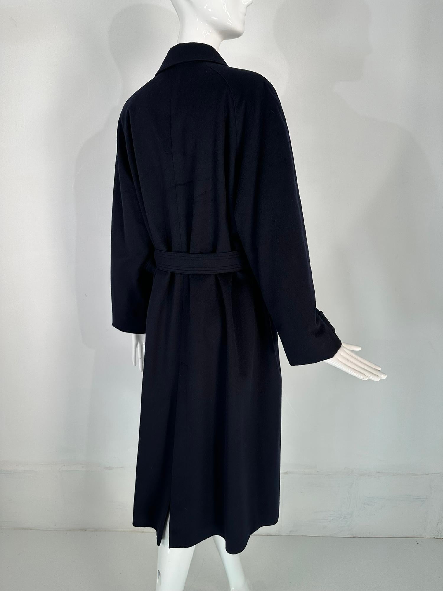 Giorgio Armani Classico Navy Blue Cashmere Raglan Sleeve Belted Over Coat  For Sale 3