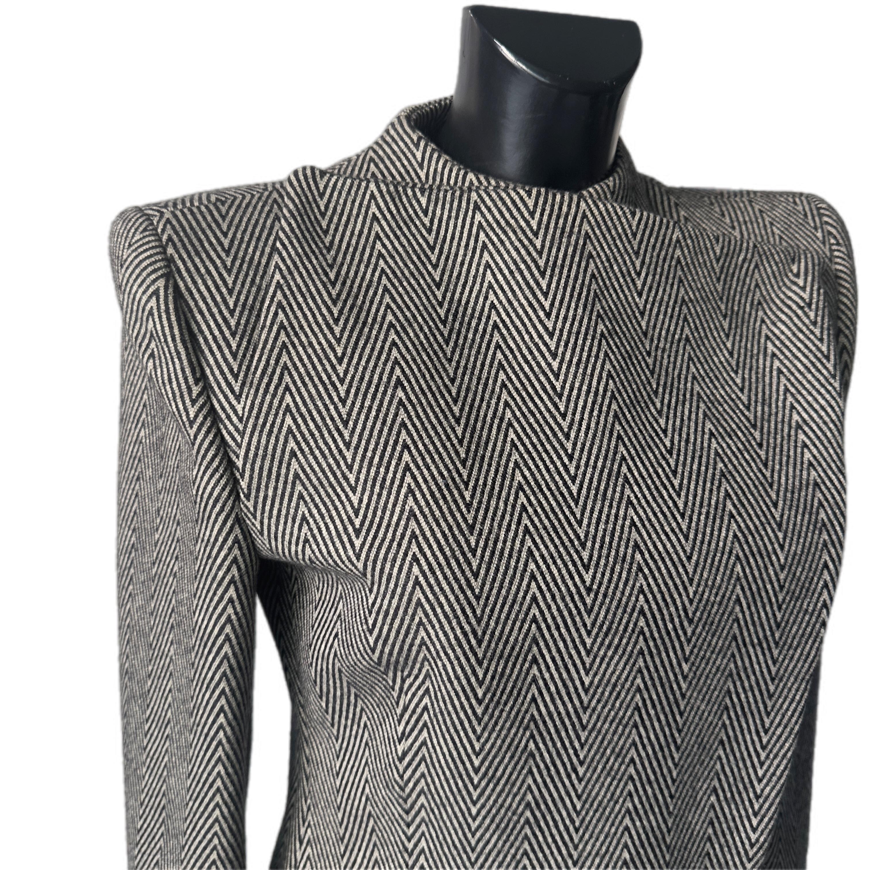 Black Giorgio Armani Completo Chevron in Lana – Anni ’80, Made in Italy in vendita