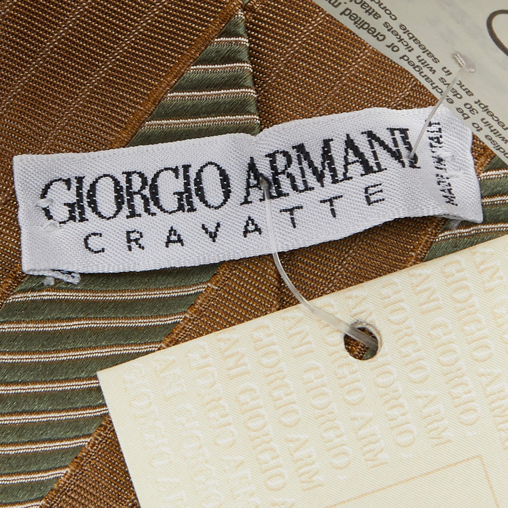 Brown Giorgio Armani Cravatte Gold Striped Silk jacquard Tie For Sale