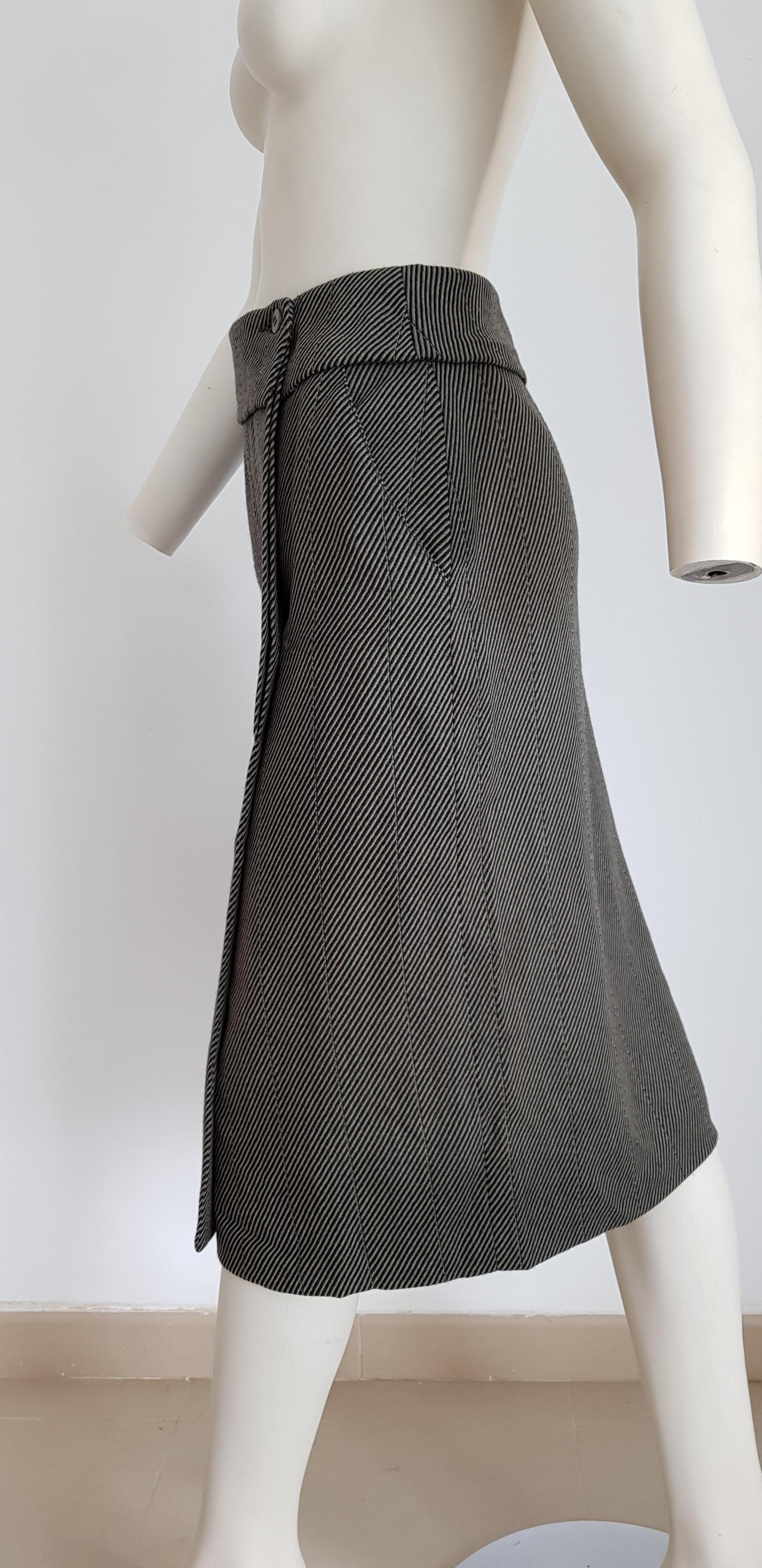 Giorgio ARMANI dark and light grey lines, jacket skirt wool suit - Unworn, New For Sale 1