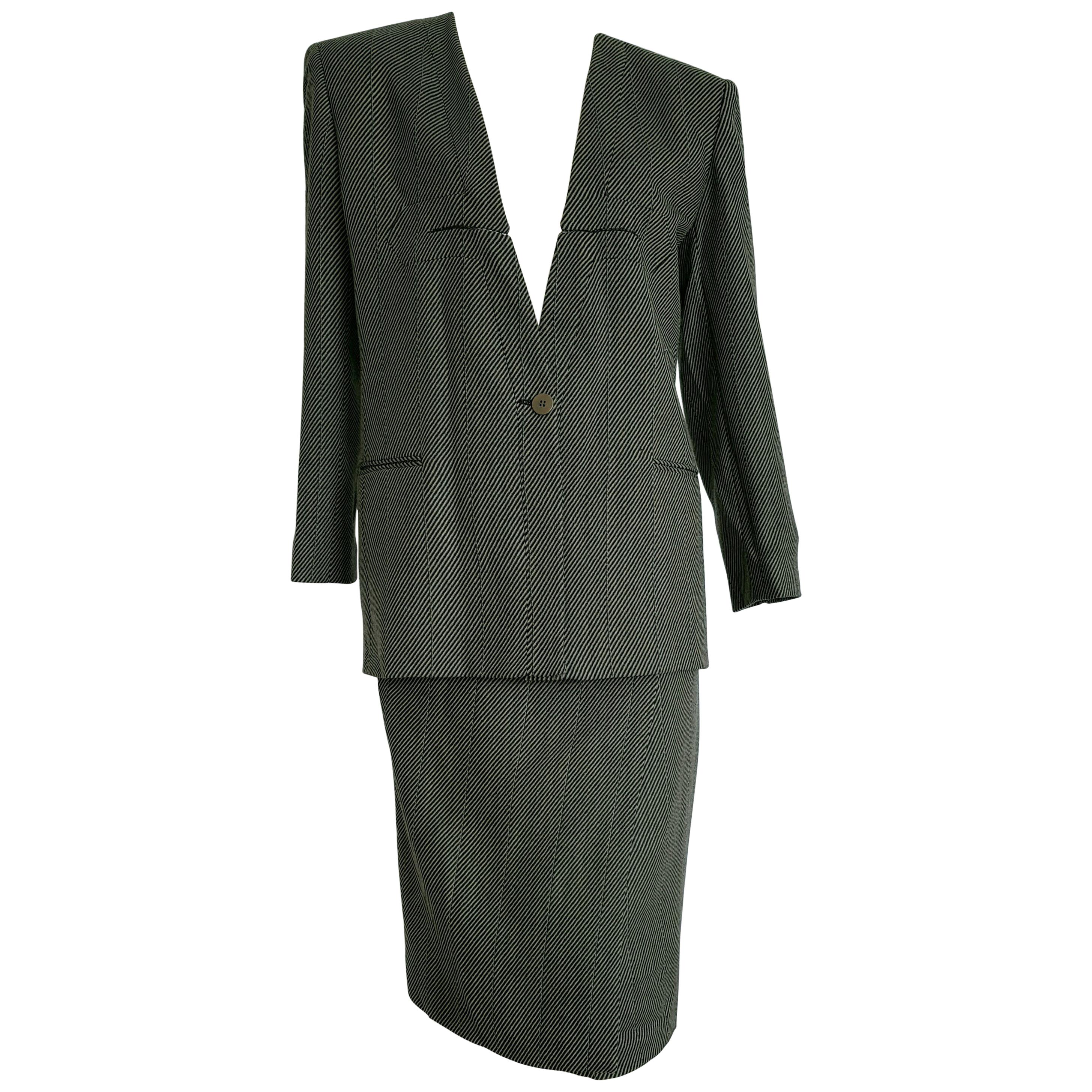 Giorgio ARMANI dark and light grey lines, jacket skirt wool suit - Unworn, New For Sale