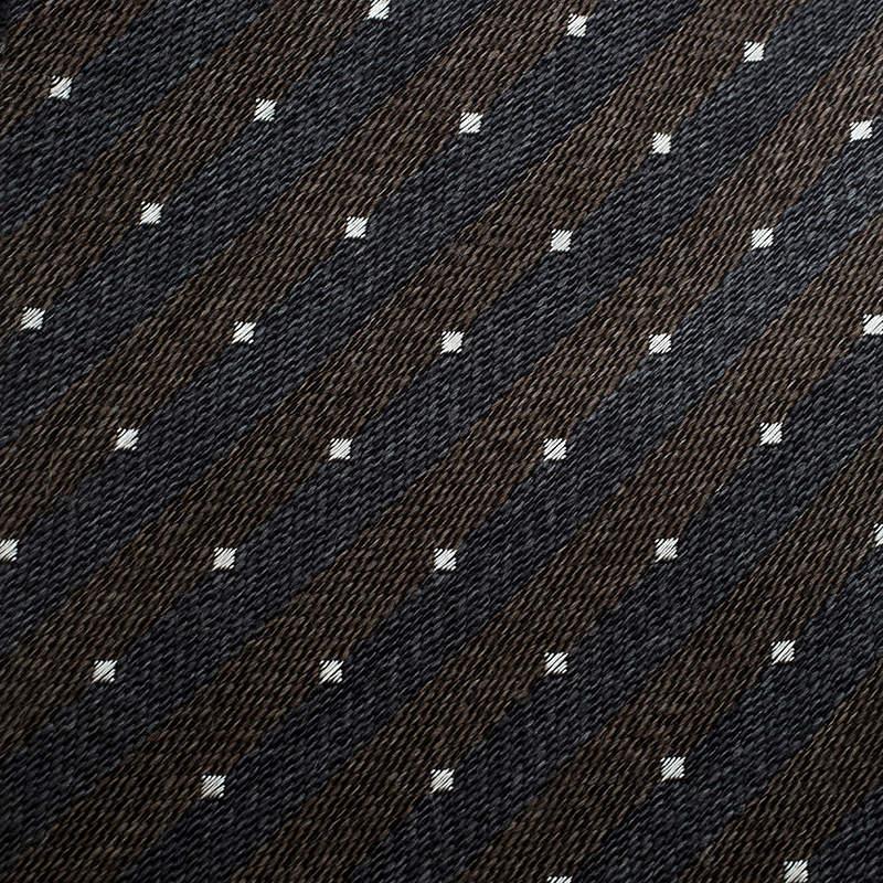 Men's Giorgio Armani Diagonal Striped Wool and Silk Dotted Jacquard Tie For Sale