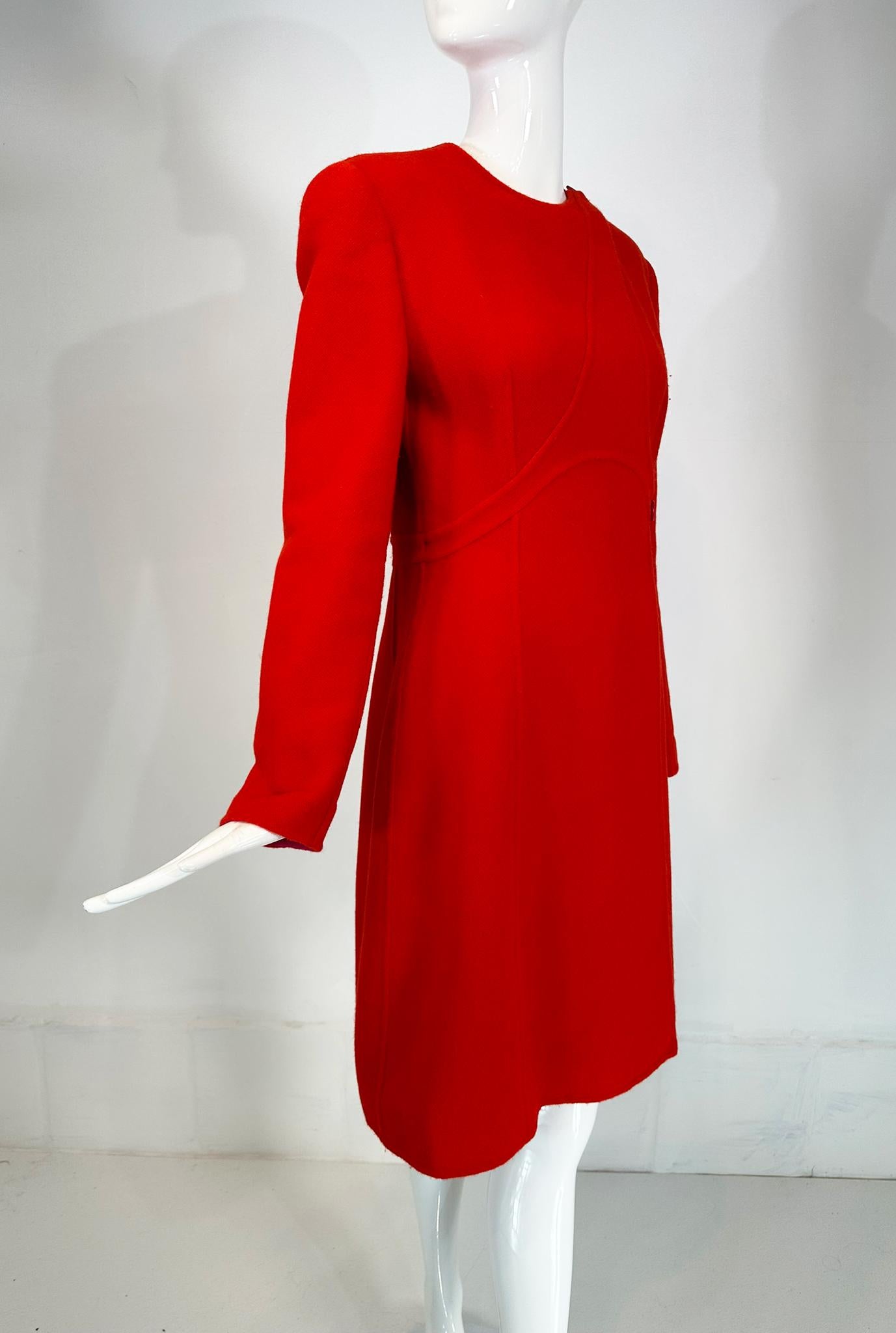 Giorgio Armani Fire Engine Red/Hot Pink Double Face Wool/Cashmere Dress Coat 40 In Good Condition For Sale In West Palm Beach, FL