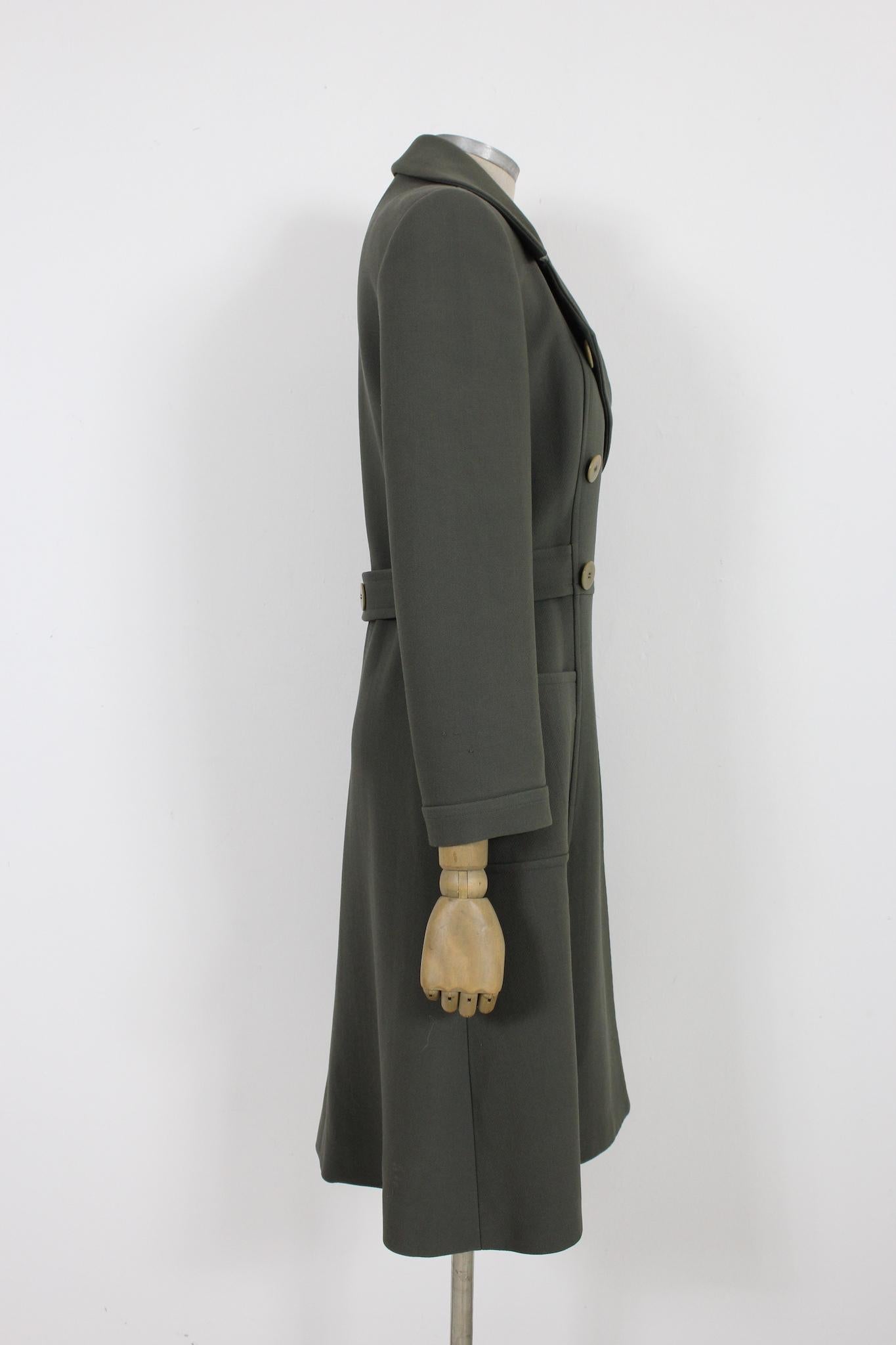 Gris Giorgio Armani - Manteau vintage à double boutonnage en laine grise en vente