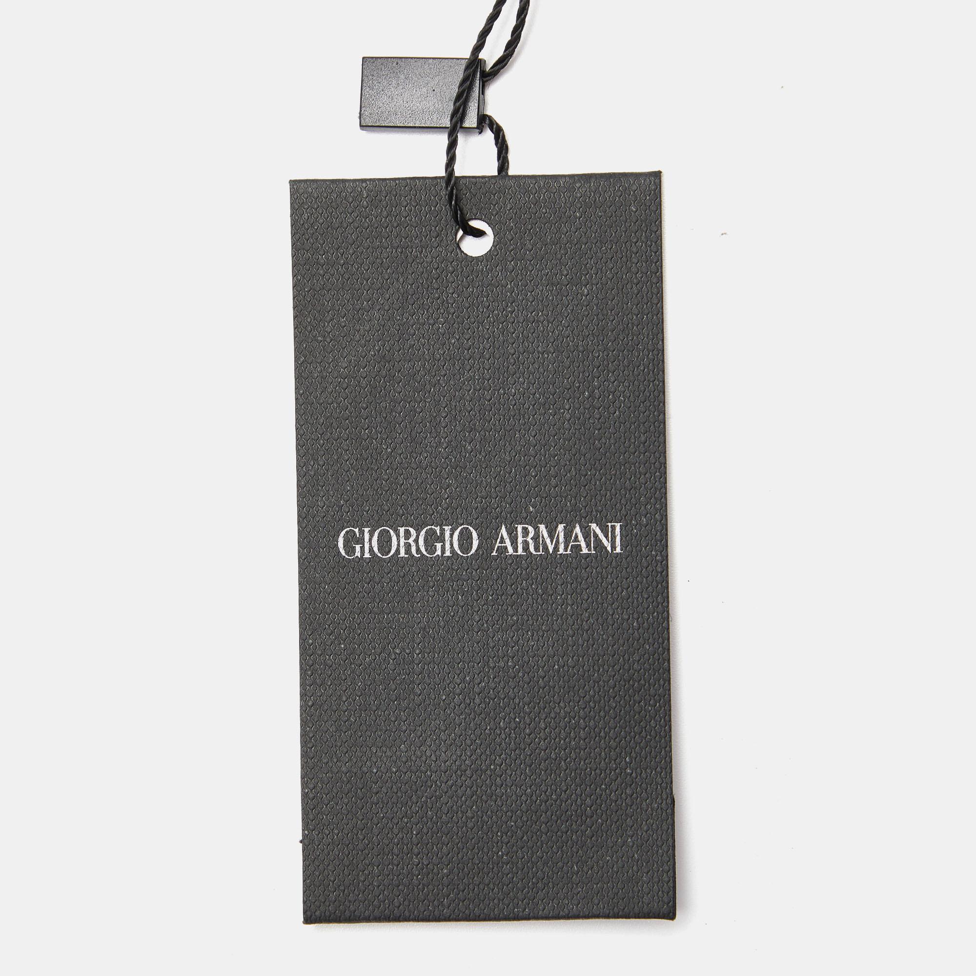 Giorgio Armani - Cravate en soie grise à rayures diagonales Pour hommes en vente