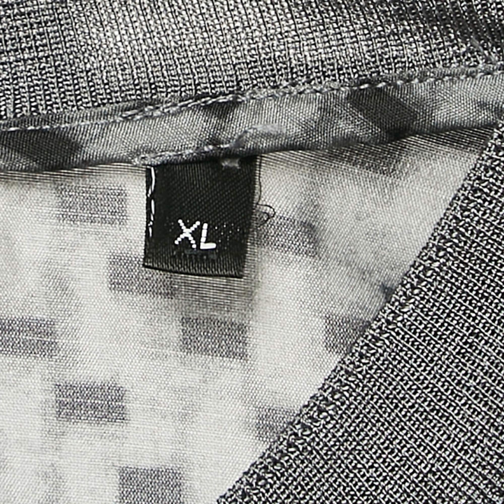 Uomo Giorgio Armani Maglietta girocollo in seta stampata grigia XL in vendita