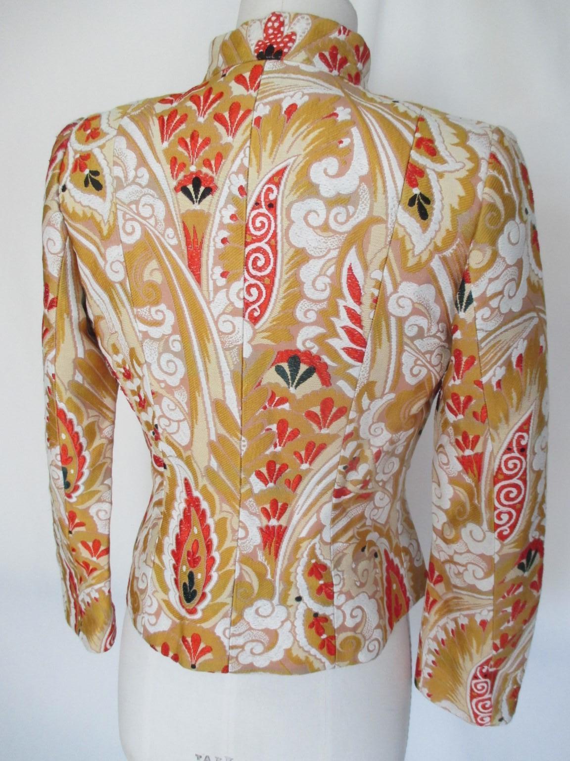 Giorgio Armani Haute Couture Floral Oriental Jacket  In Good Condition For Sale In Amsterdam, NL