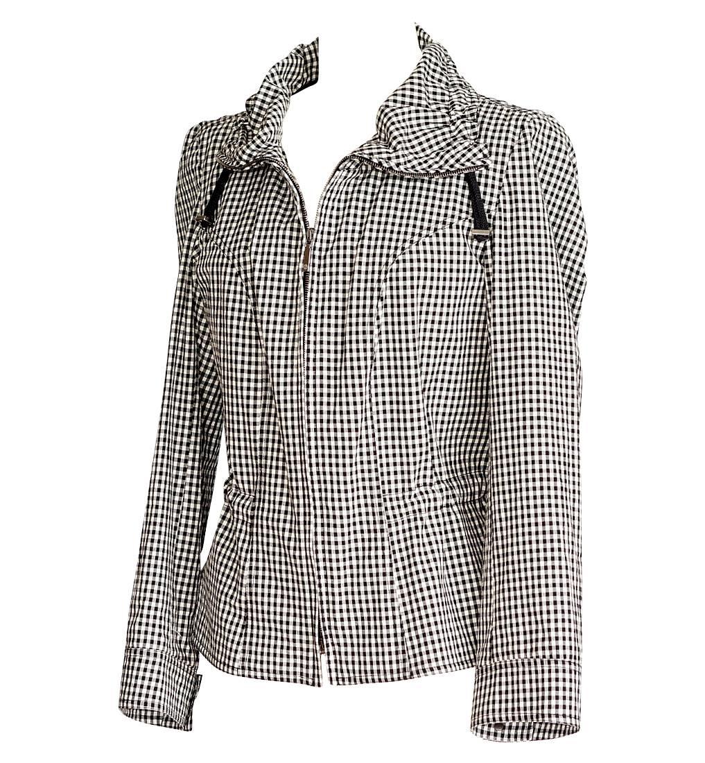 Guaranteed authentic Giorgio Armani casual chic black and white checked jacket.
Zipper front with a gathered high neck.
Hidden waist drawstring.
1 inside zip pocket.
Snap cuffs.
Fabric is 100% cotton. 
final sale

SIZE 46 

JACKET MEASURES: 
LENGTH 