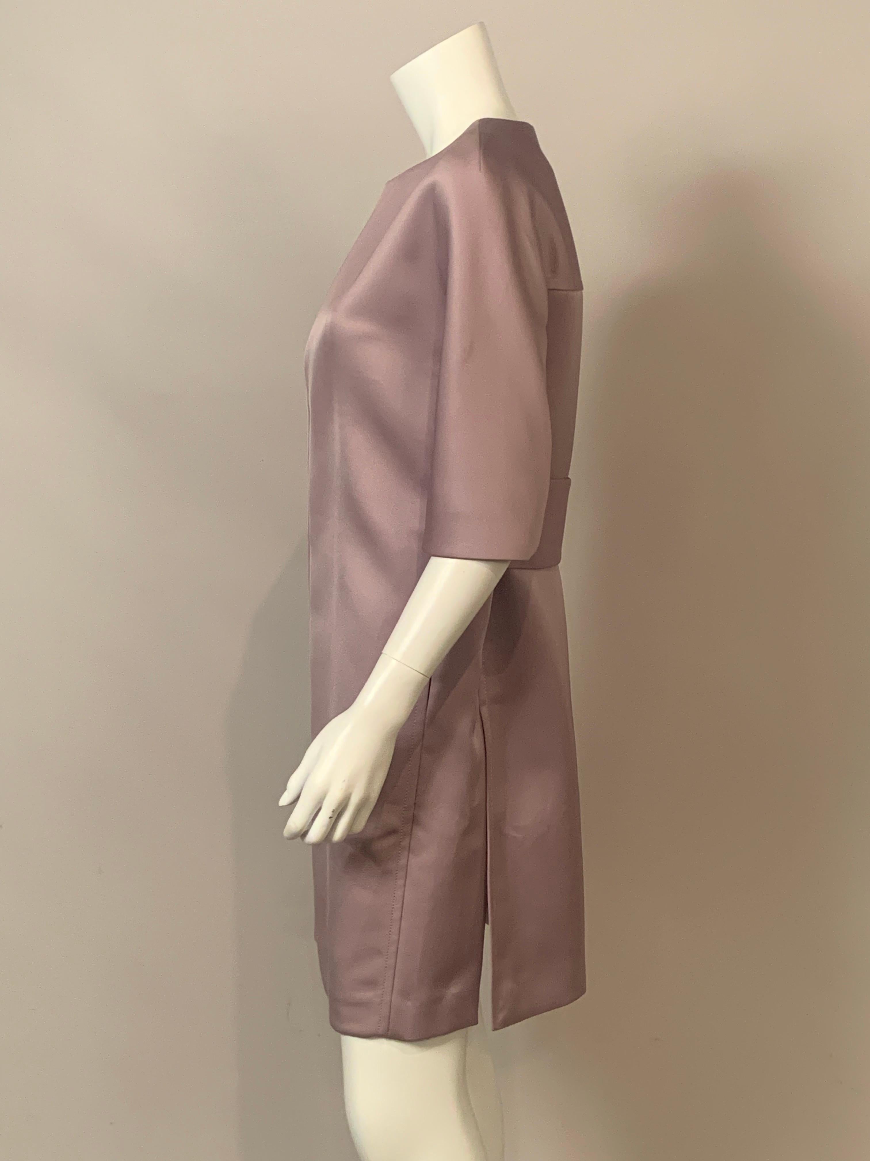Marrone Giorgio Armani Le Collezioni Cappotto da sera color lavanda in vendita