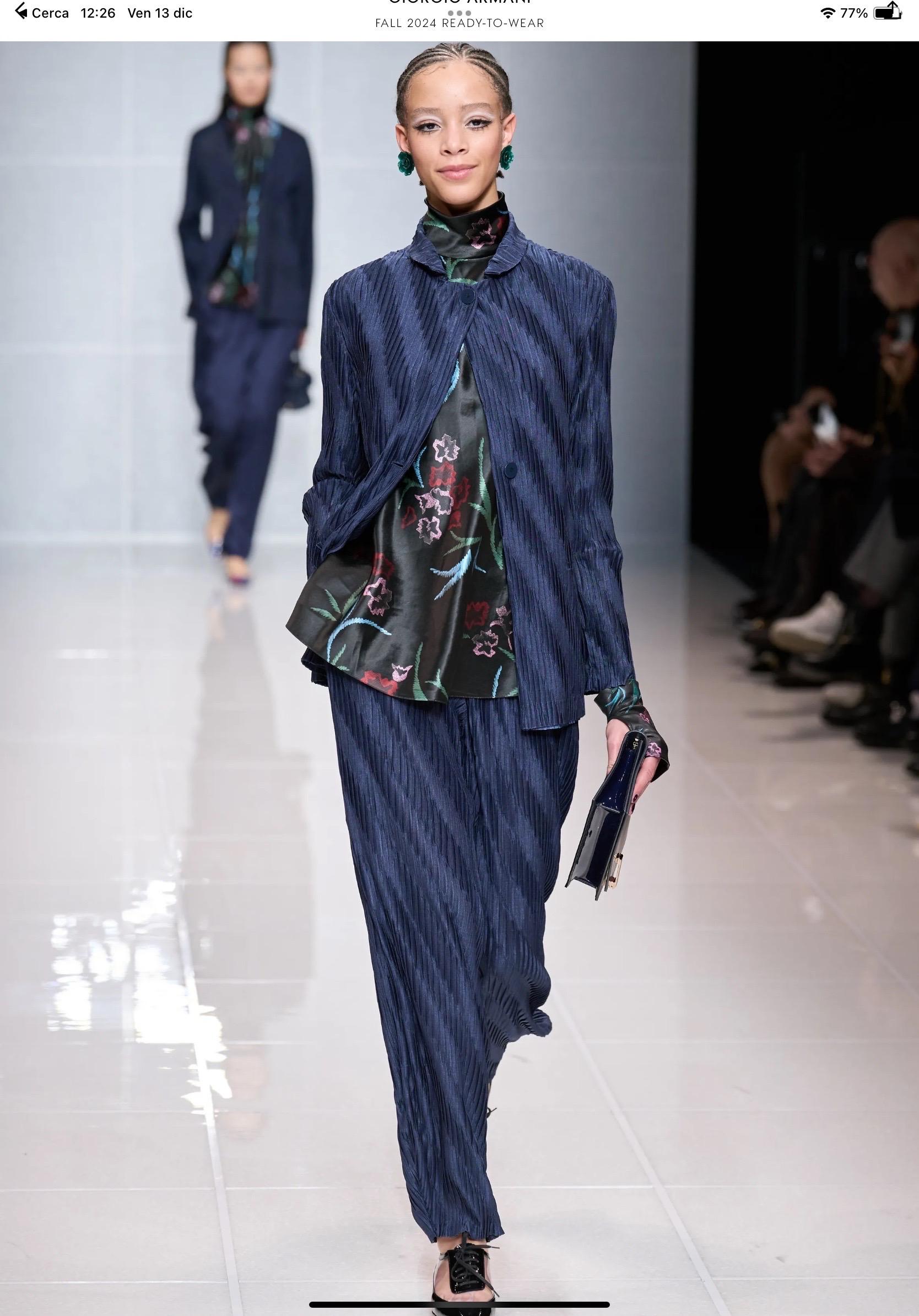 Giorgio Armani leather flower Gloves For Sale 5