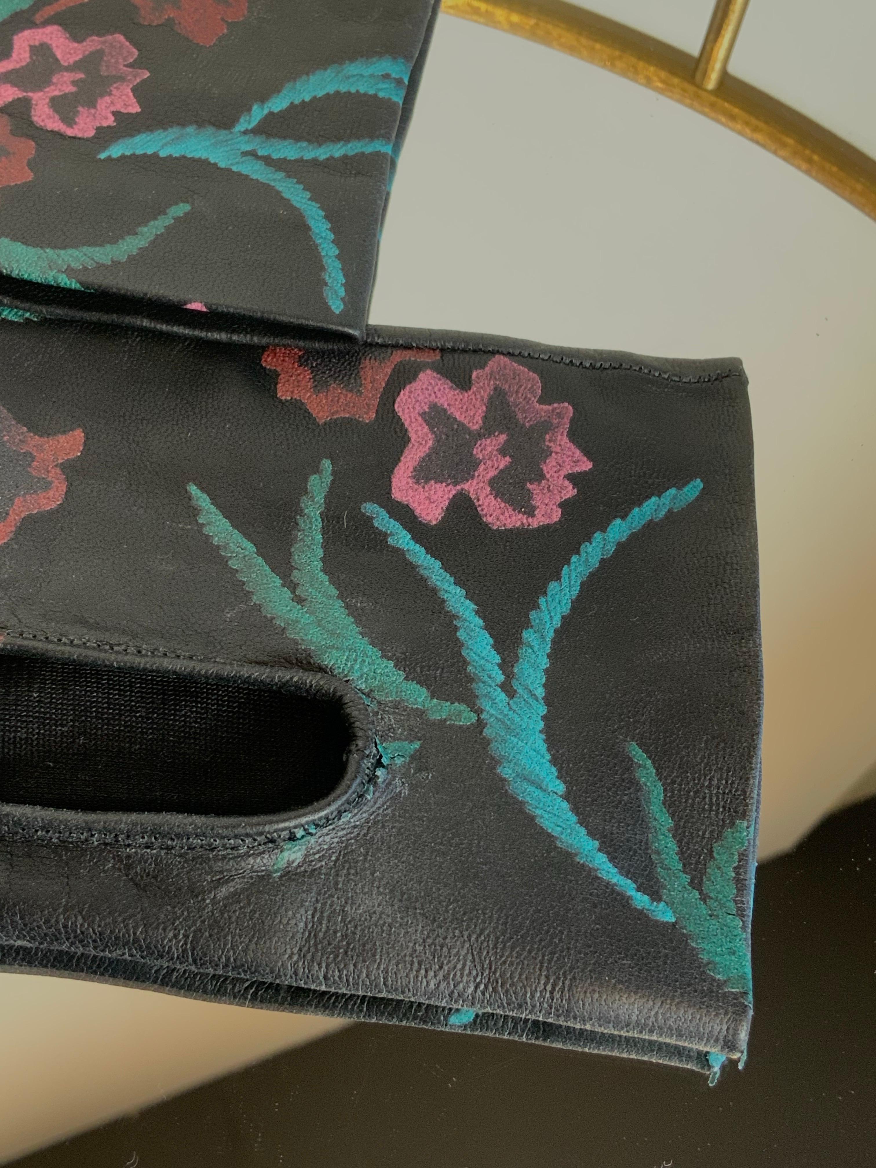 Black Giorgio Armani leather flower Gloves For Sale