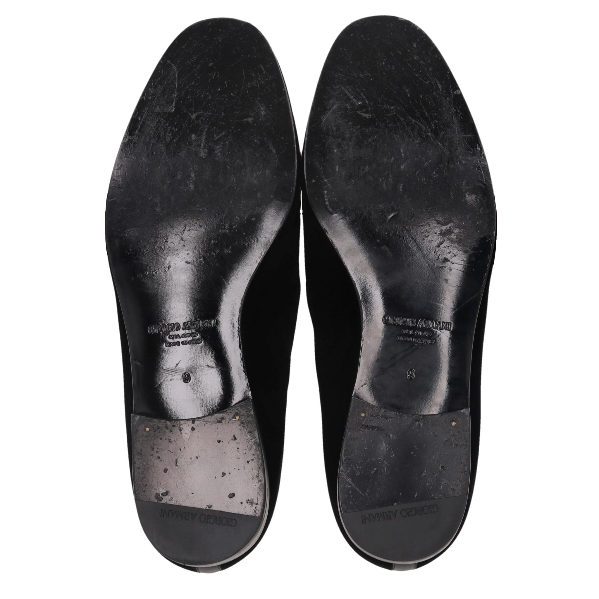 Giorgio Armani - Mocassins en velours brodé avec logo en vente 1
