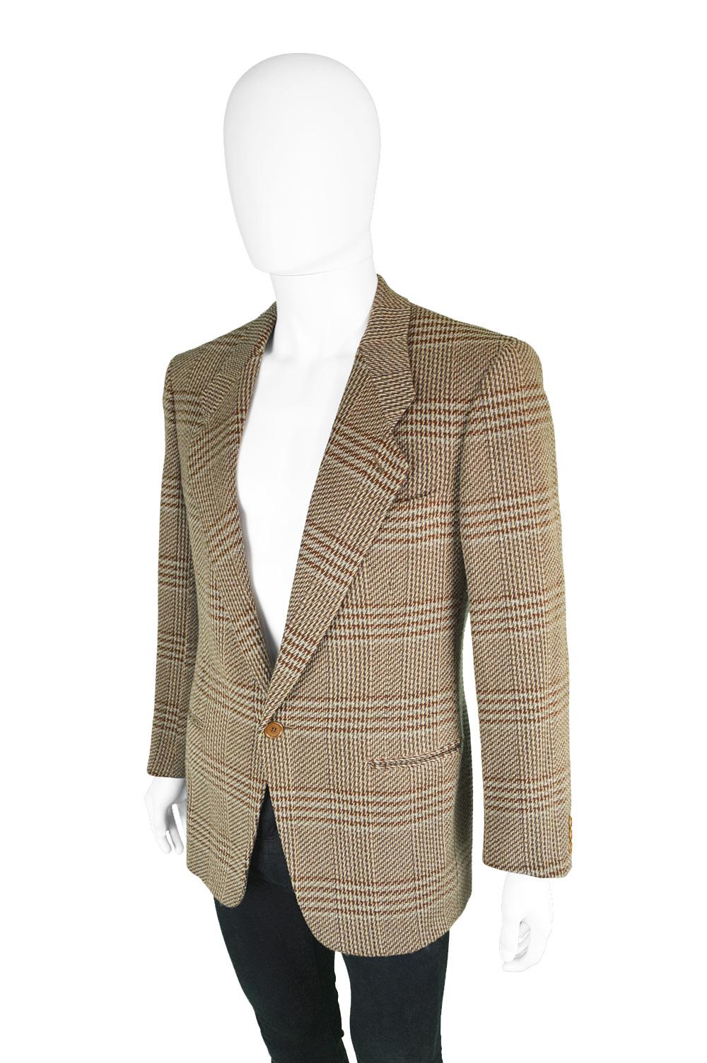 Giorgio Armani Men's Italian Wool Tweed Sportcoat Blazer Jacket, c. 1985 In Excellent Condition In Doncaster, South Yorkshire