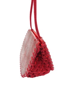 Bolso Giorgio Armani de acrílico moldeado y red con cordones, c. Finales de los 90 - Principios de los 00