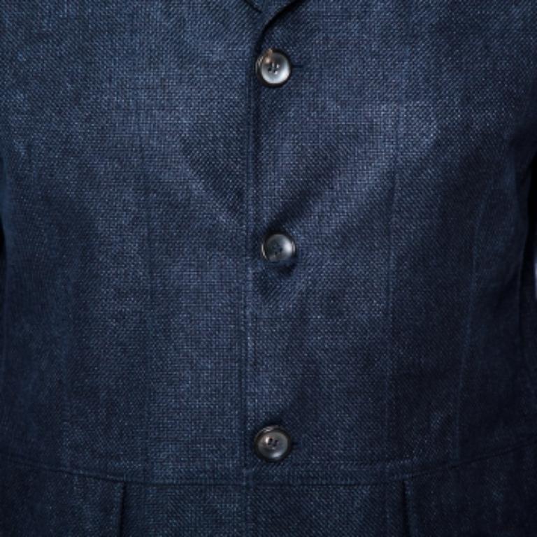 Giorgio Armani Navy Blue Linen & Wool Three Buttoned Jacket XL In Excellent Condition For Sale In Dubai, Al Qouz 2